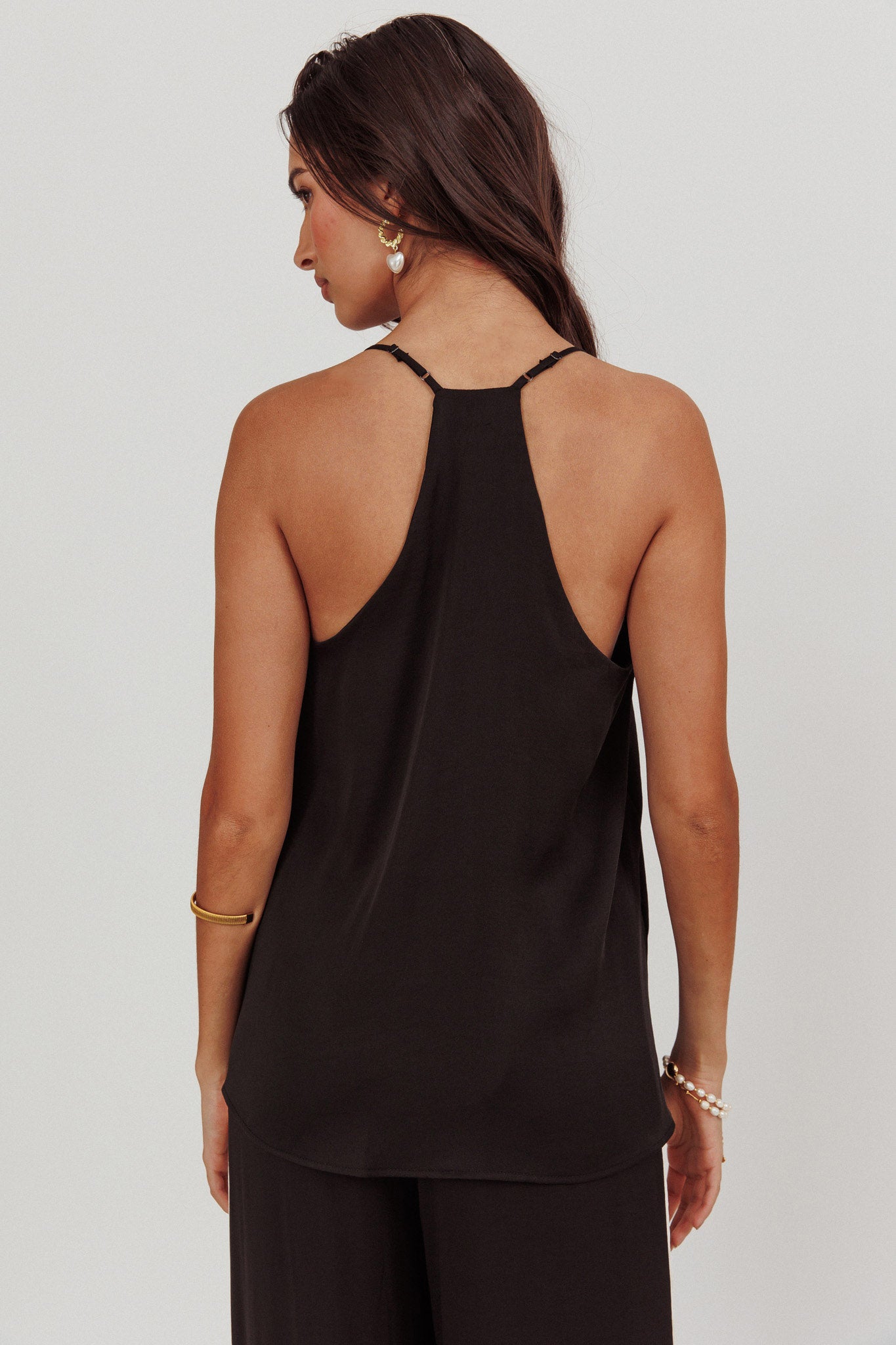 Unwritten Contrast Cami Top Black-Maymioy
