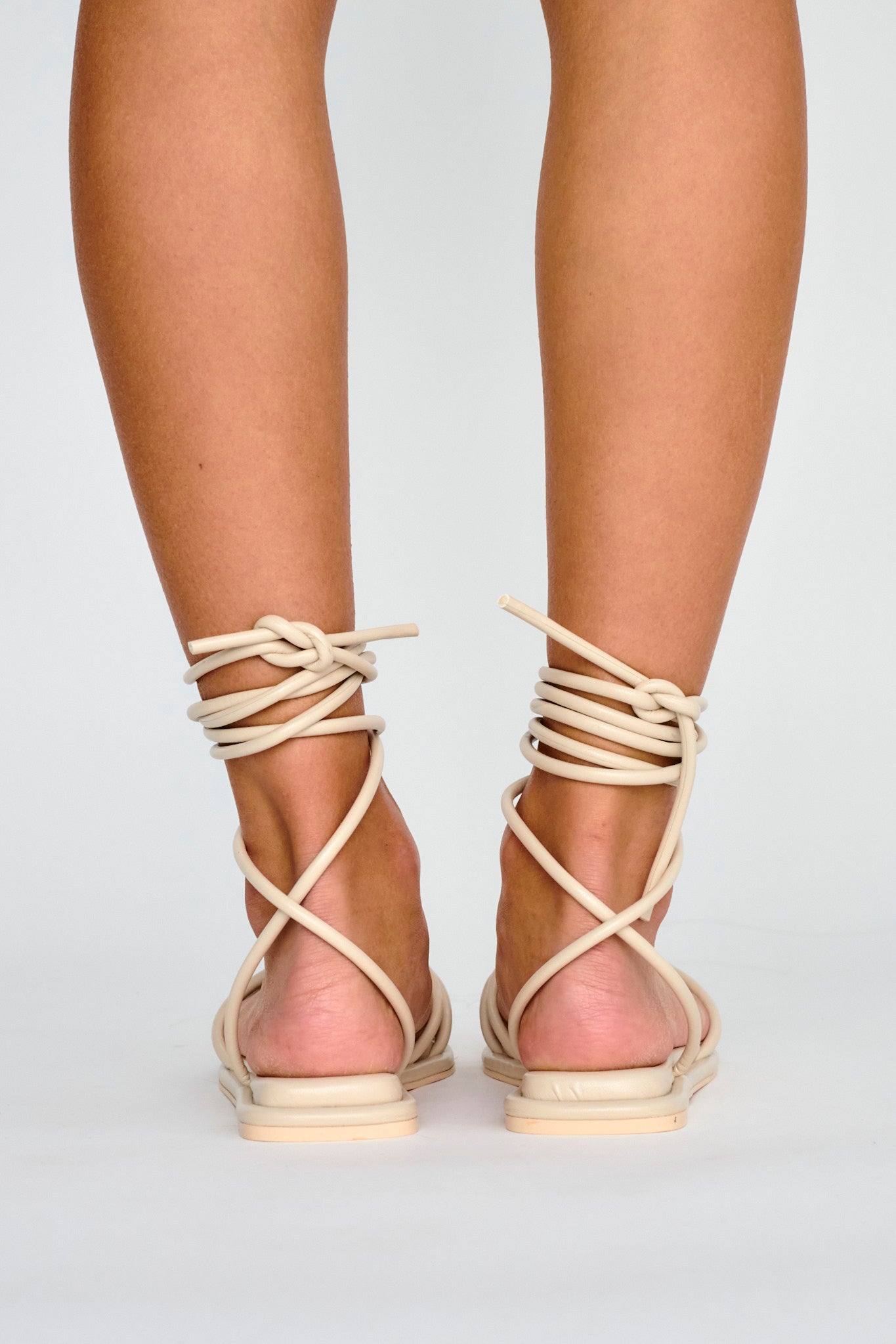 THERAPY Raye Bone-Maymioy