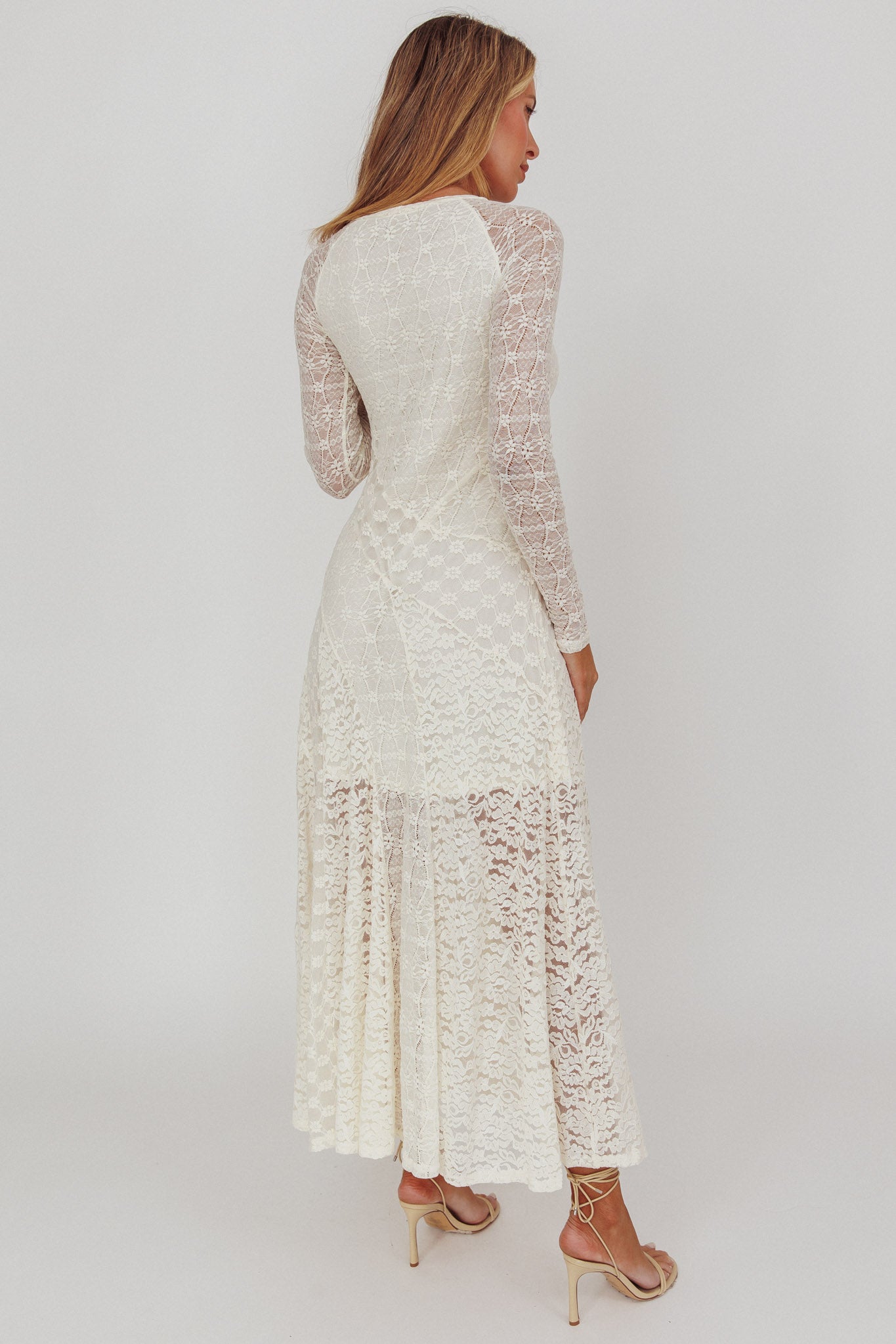 Tarly Long Sleeve Lace Maxi Dress Cream-Maymioy