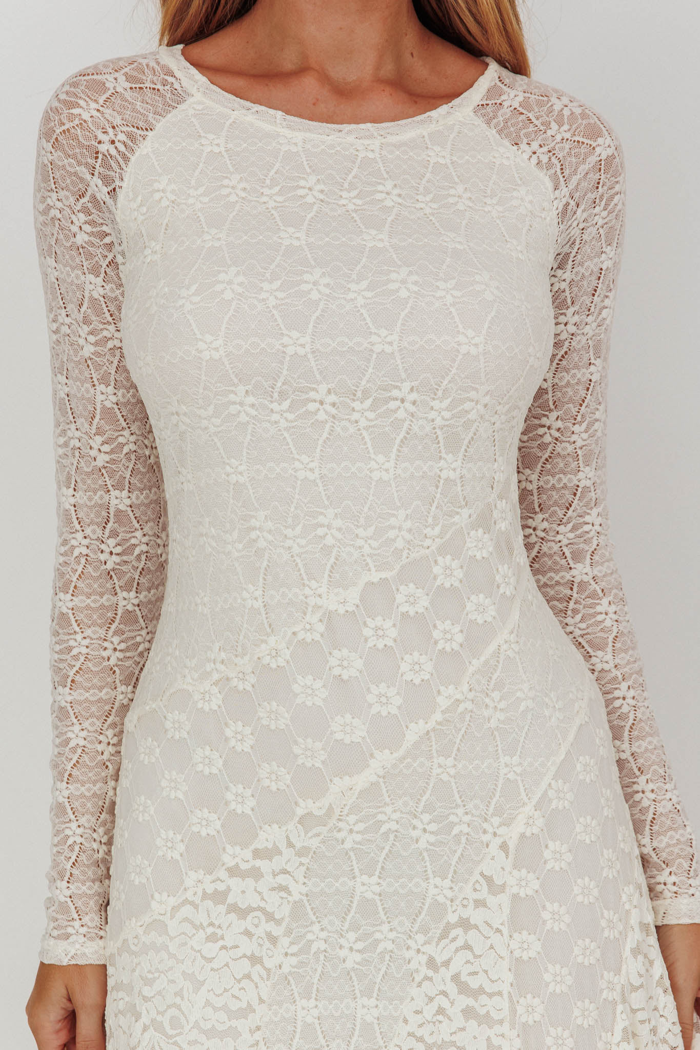 Tarly Long Sleeve Lace Maxi Dress Cream-Maymioy