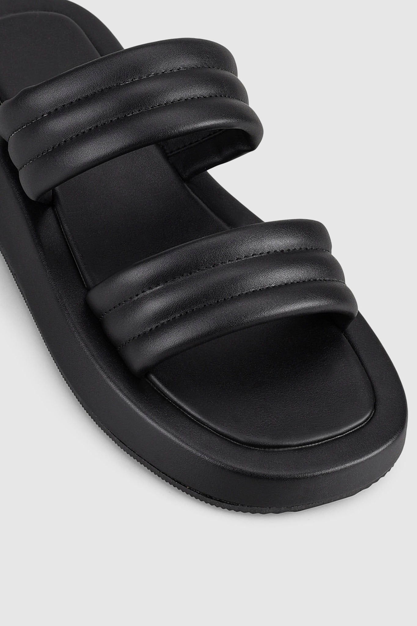 VERALi Boss Flatform Slides Black Smooth-Maymioy