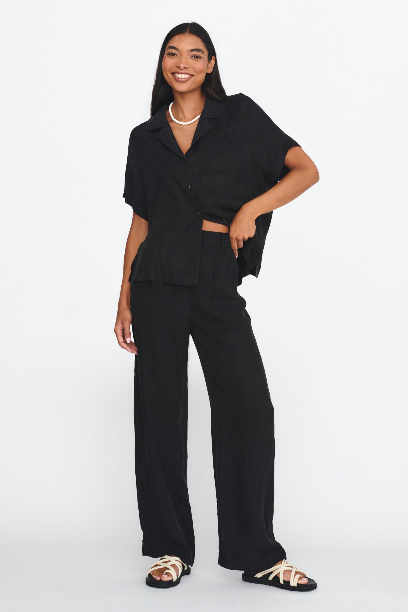 Tessa Button-Up Shirt Black-Maymioy