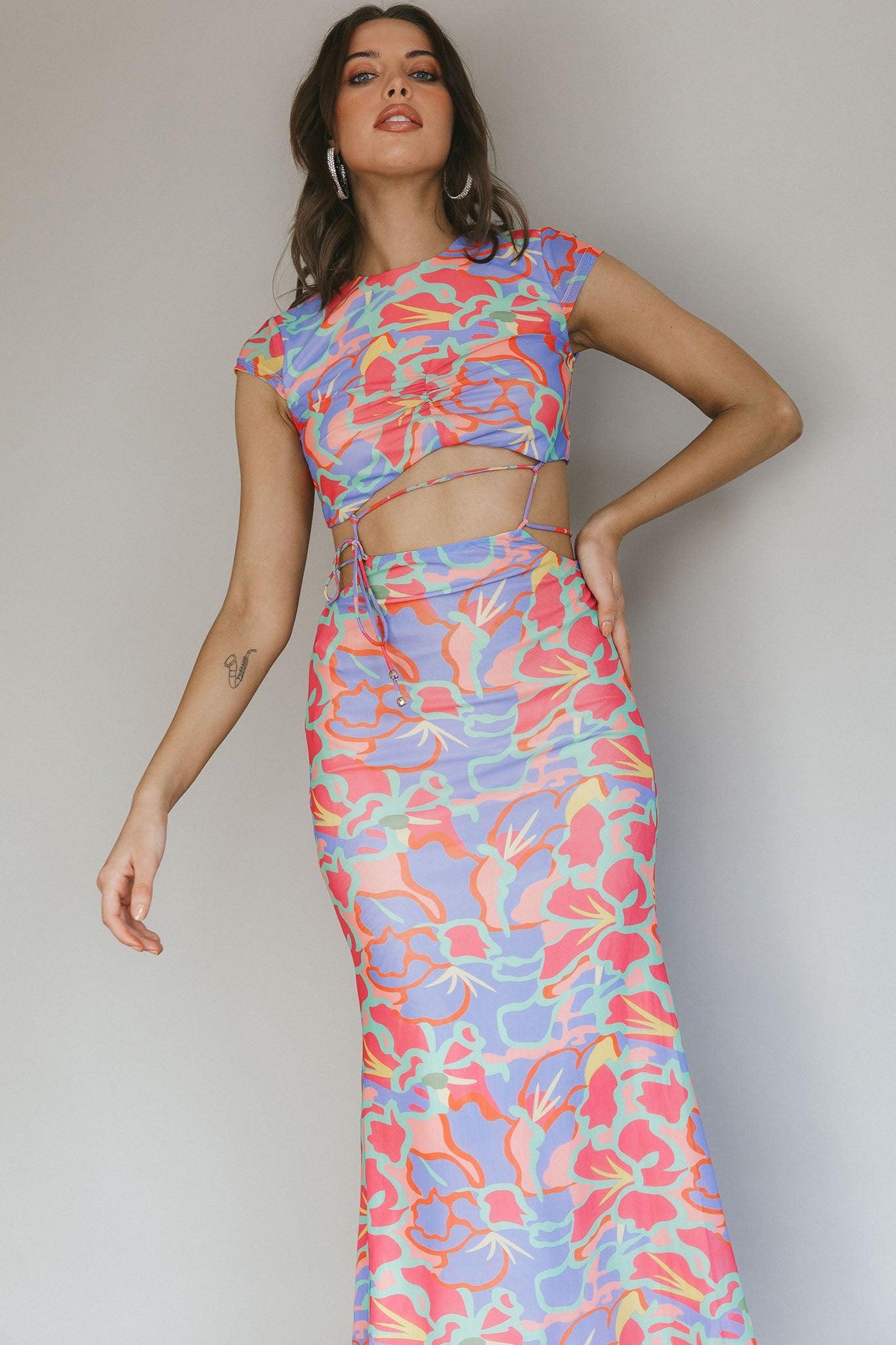 Capri Cap Sleeve String Maxi Dress Blue/Red-Maymioy