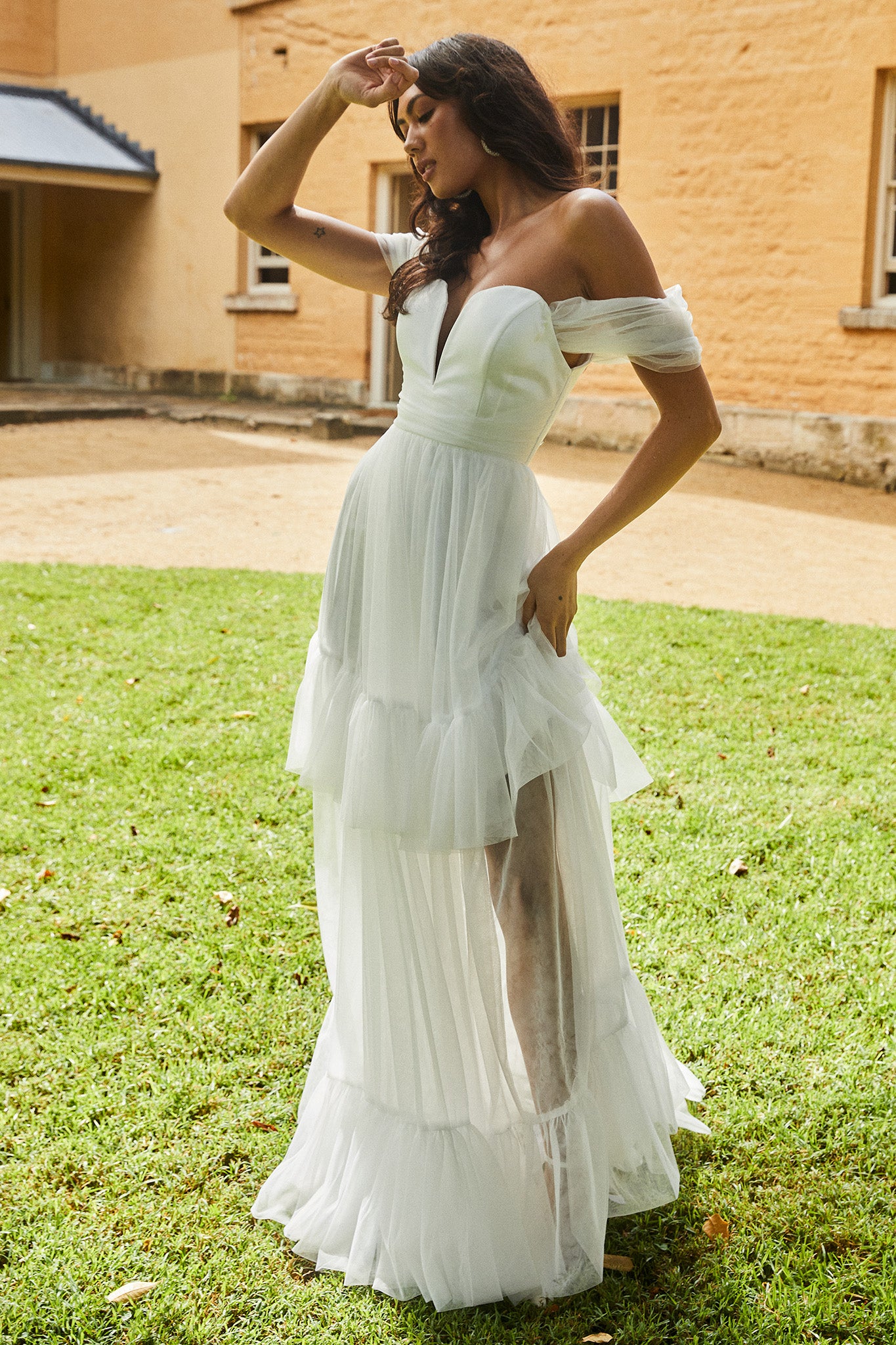 Pixi Off Shoulder Maxi Dress White-Maymioy
