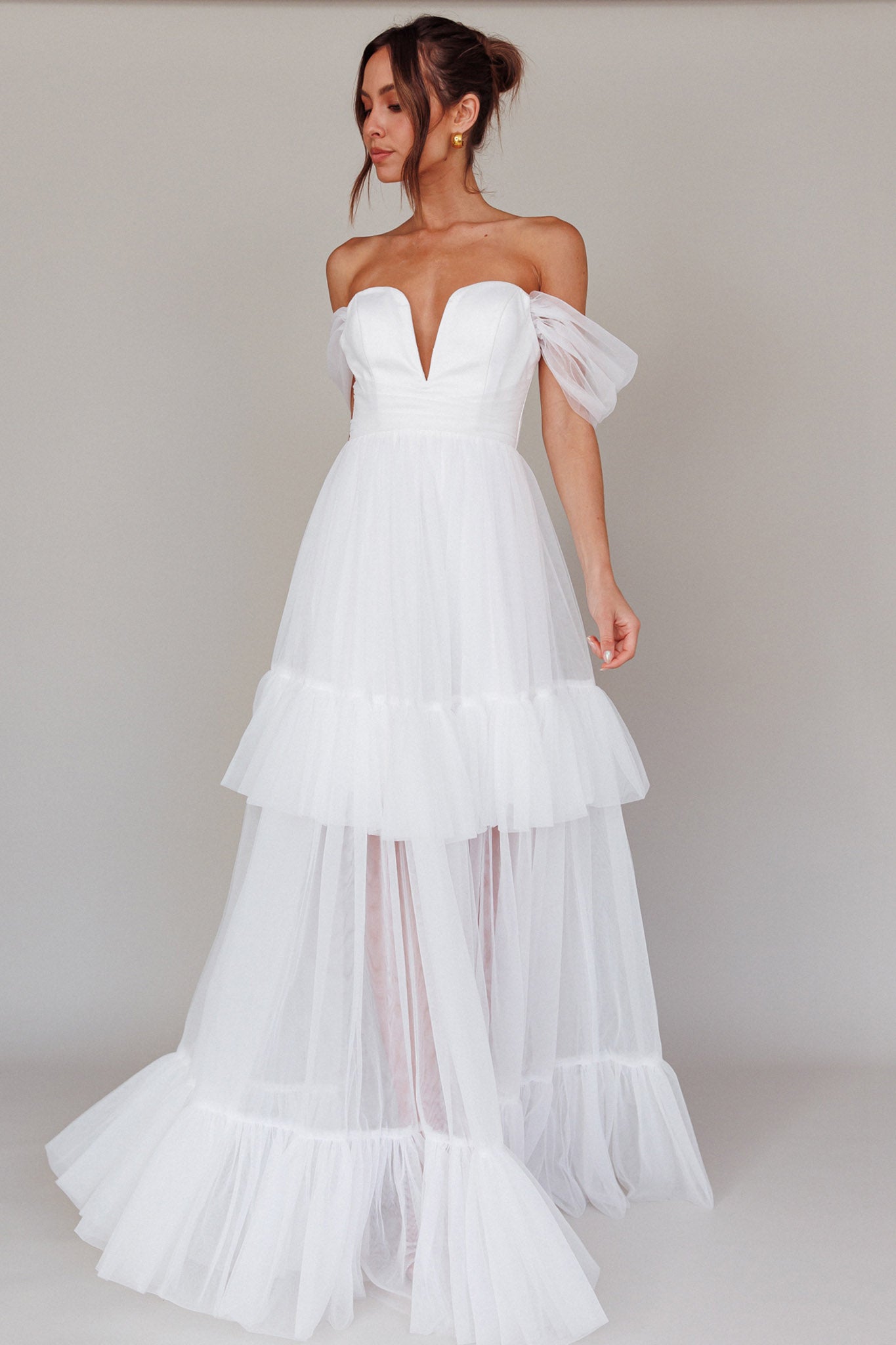 Pixi Off Shoulder Maxi Dress White-Maymioy