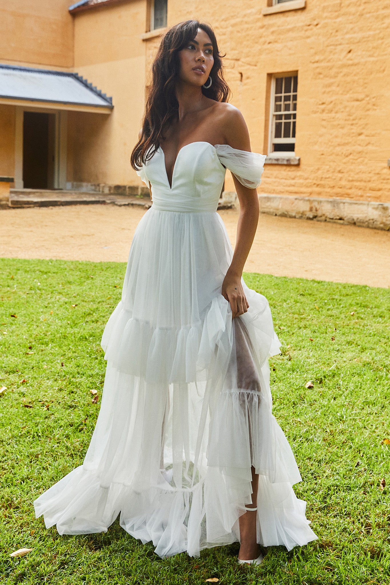 Pixi Off Shoulder Maxi Dress White-Maymioy