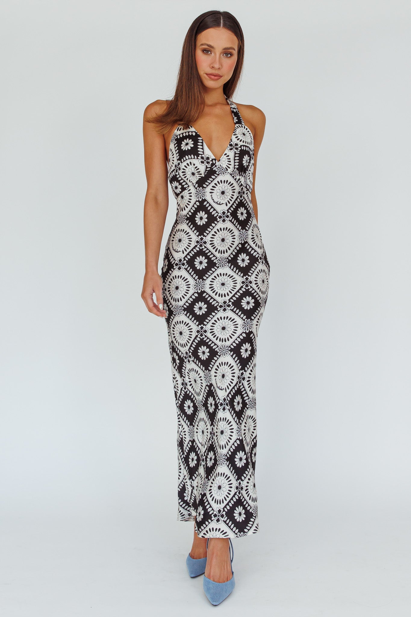 Lavara Halterneck Midi Dress Floral Black-Maymioy