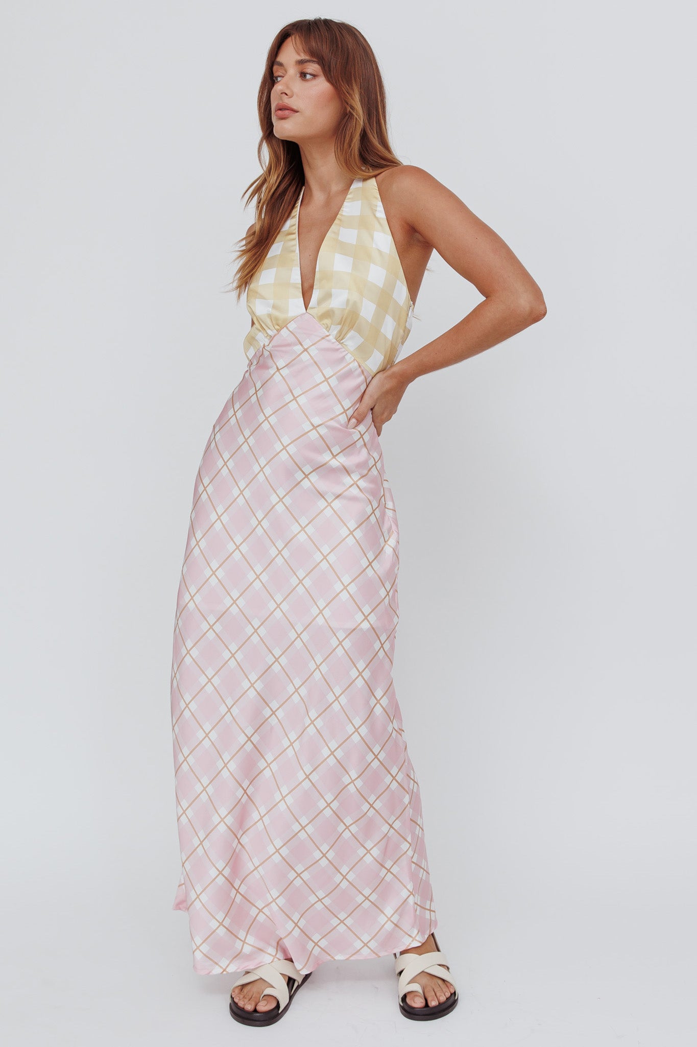Lavara Halterneck Maxi Dress Checker Pink-Maymioy