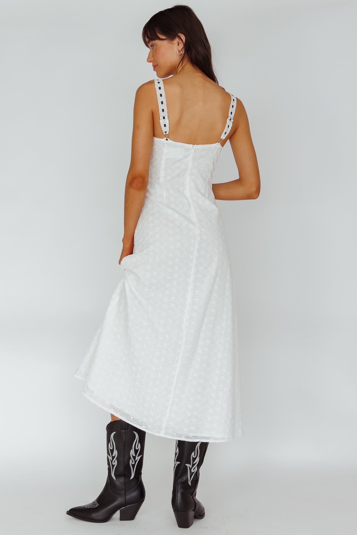 Sunbeam Eyelet Embroidery Bow Midi Dress White-Maymioy
