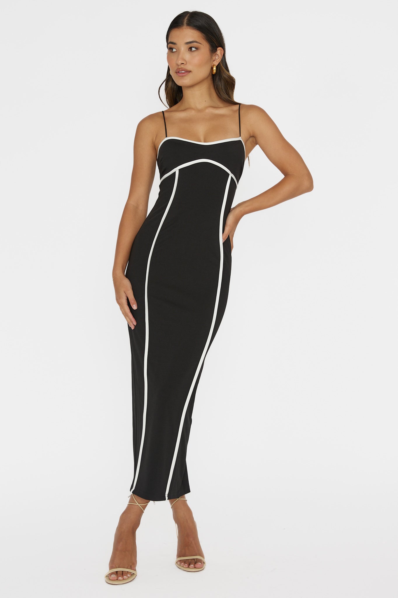 Justyna Contrast Piping Trim Midi Dress Black-Maymioy