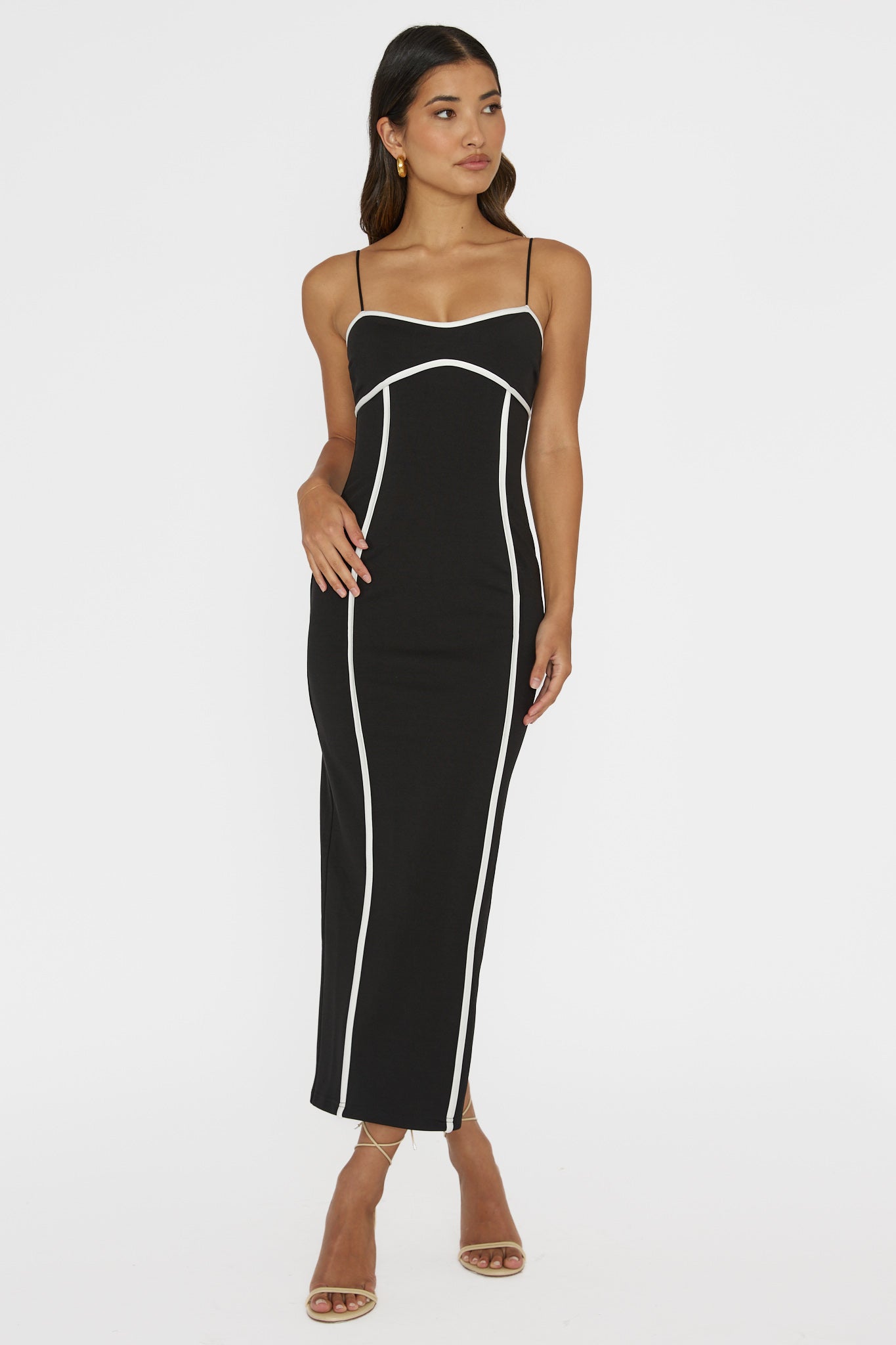 Justyna Contrast Piping Trim Midi Dress Black-Maymioy