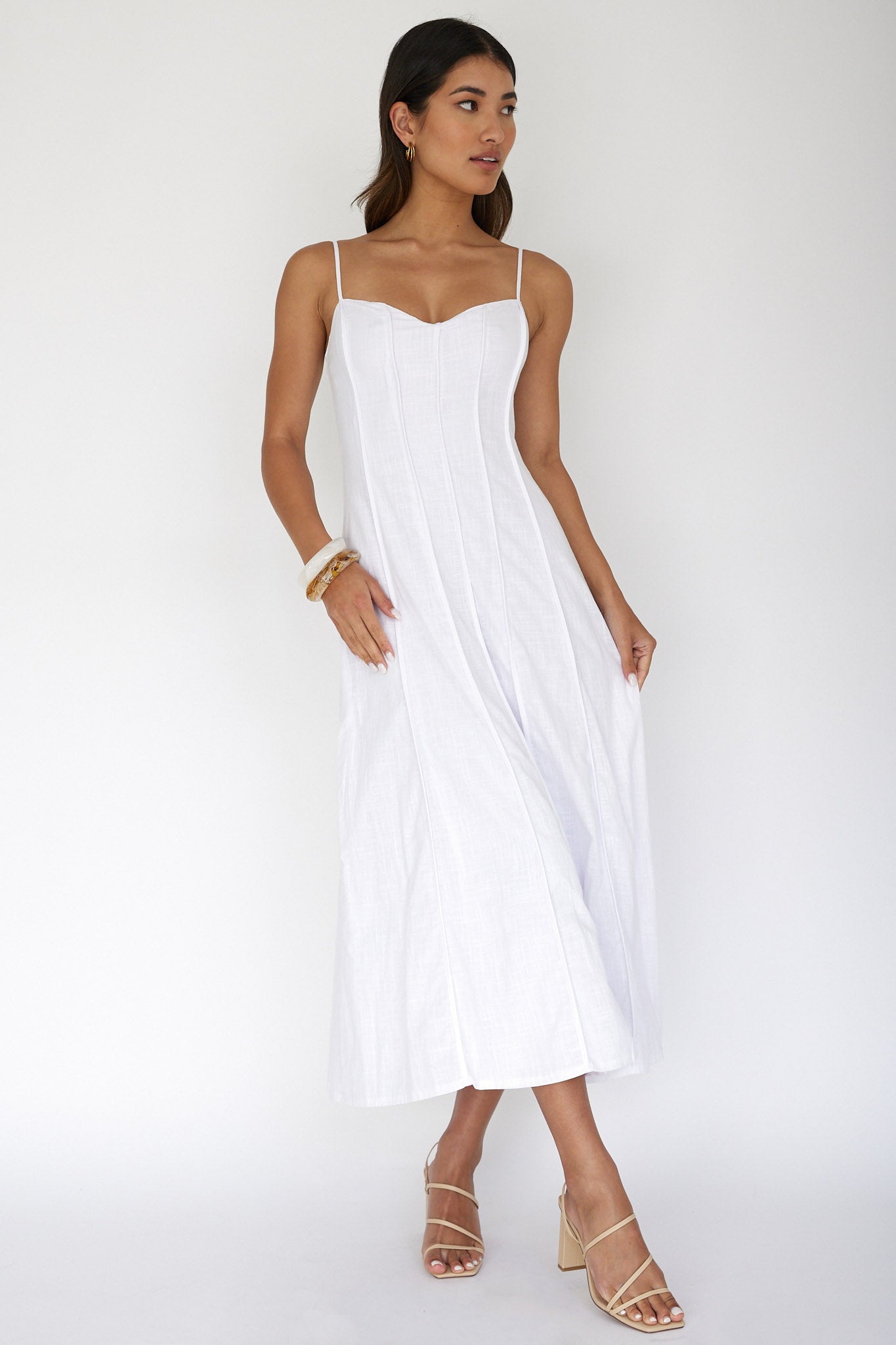 Vacay Pintuck Pleat Midi Dress White-Maymioy