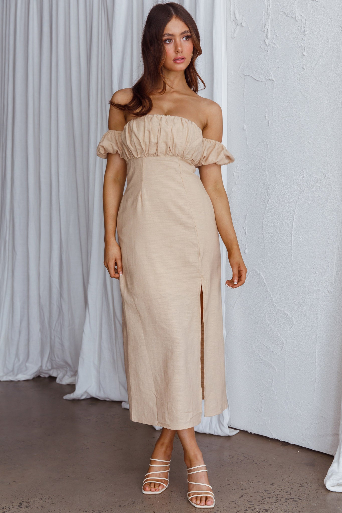 Nico Off-Shoulder Split Midi Dress Sand-Maymioy
