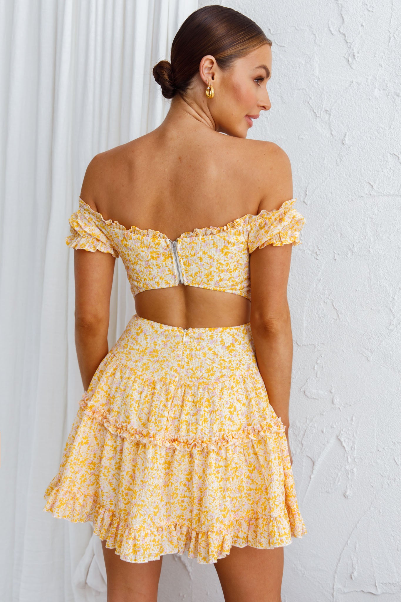 Run The World Off-Shoulder Mini Dress Floral Yellow-Maymioy