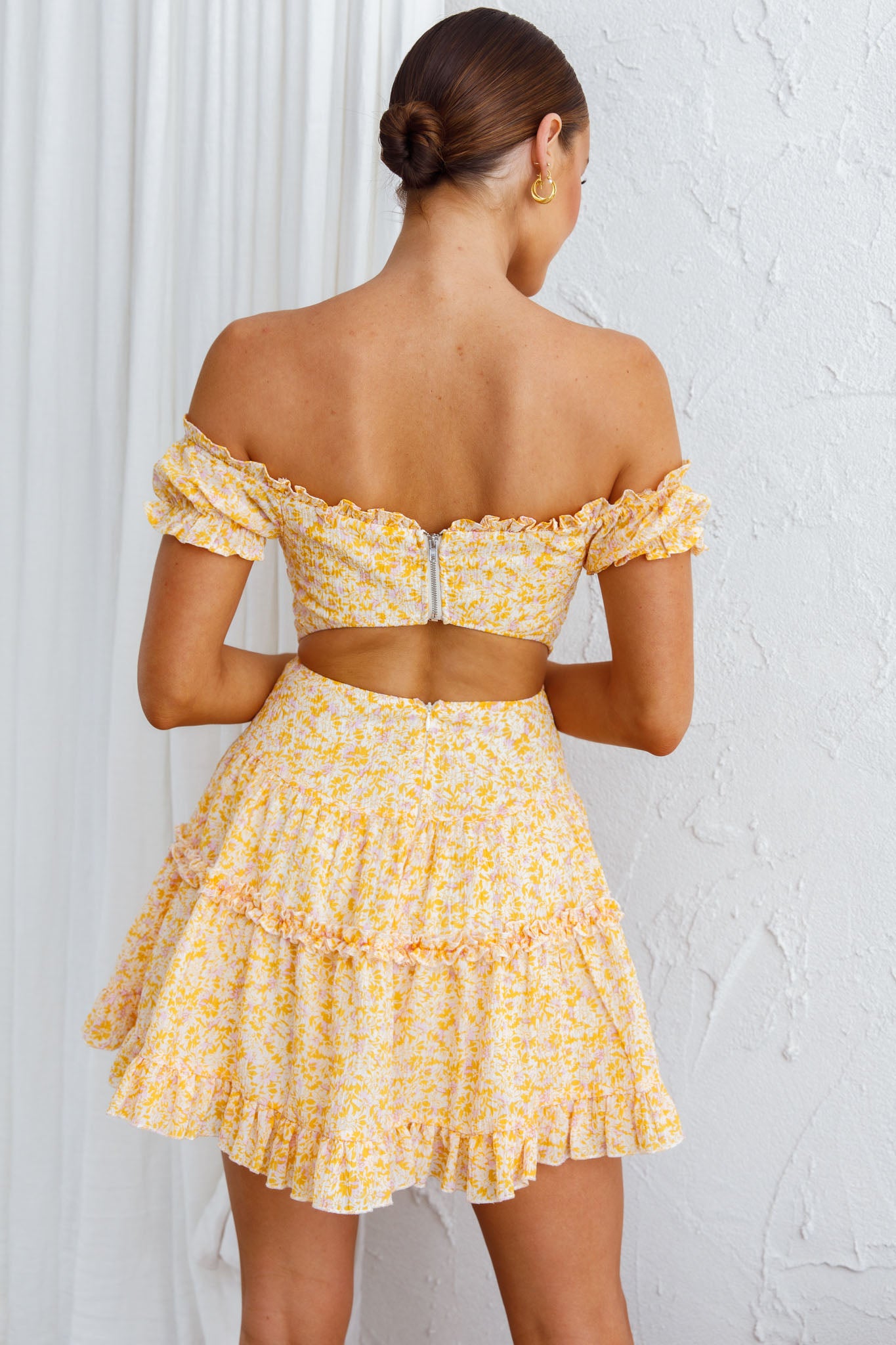 Run The World Off-Shoulder Mini Dress Floral Yellow-Maymioy