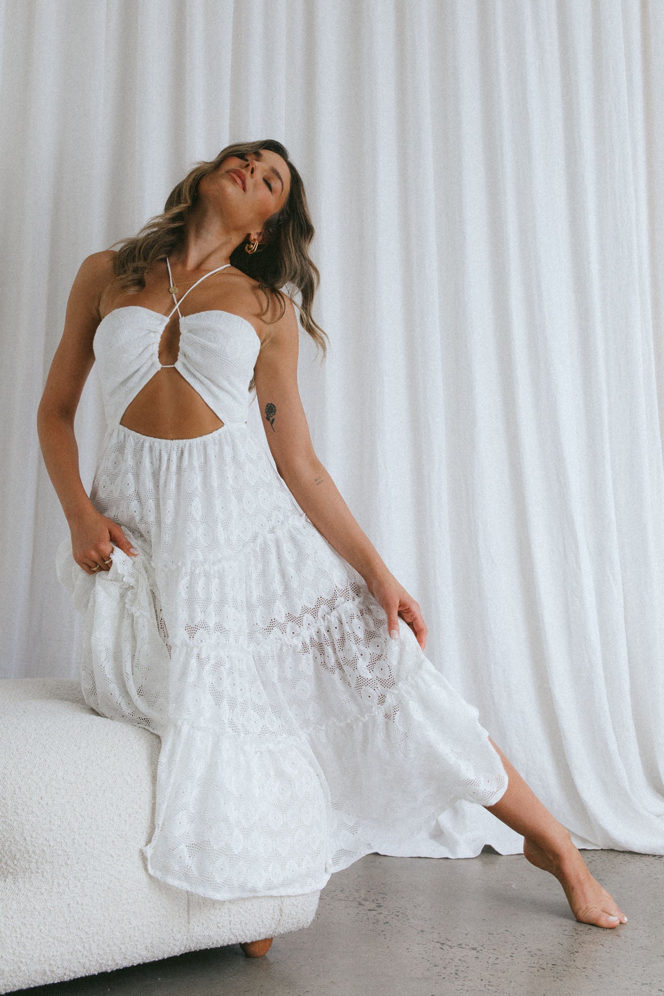 Just Cruise Cut-Out Bodice Midi Dress White-Maymioy