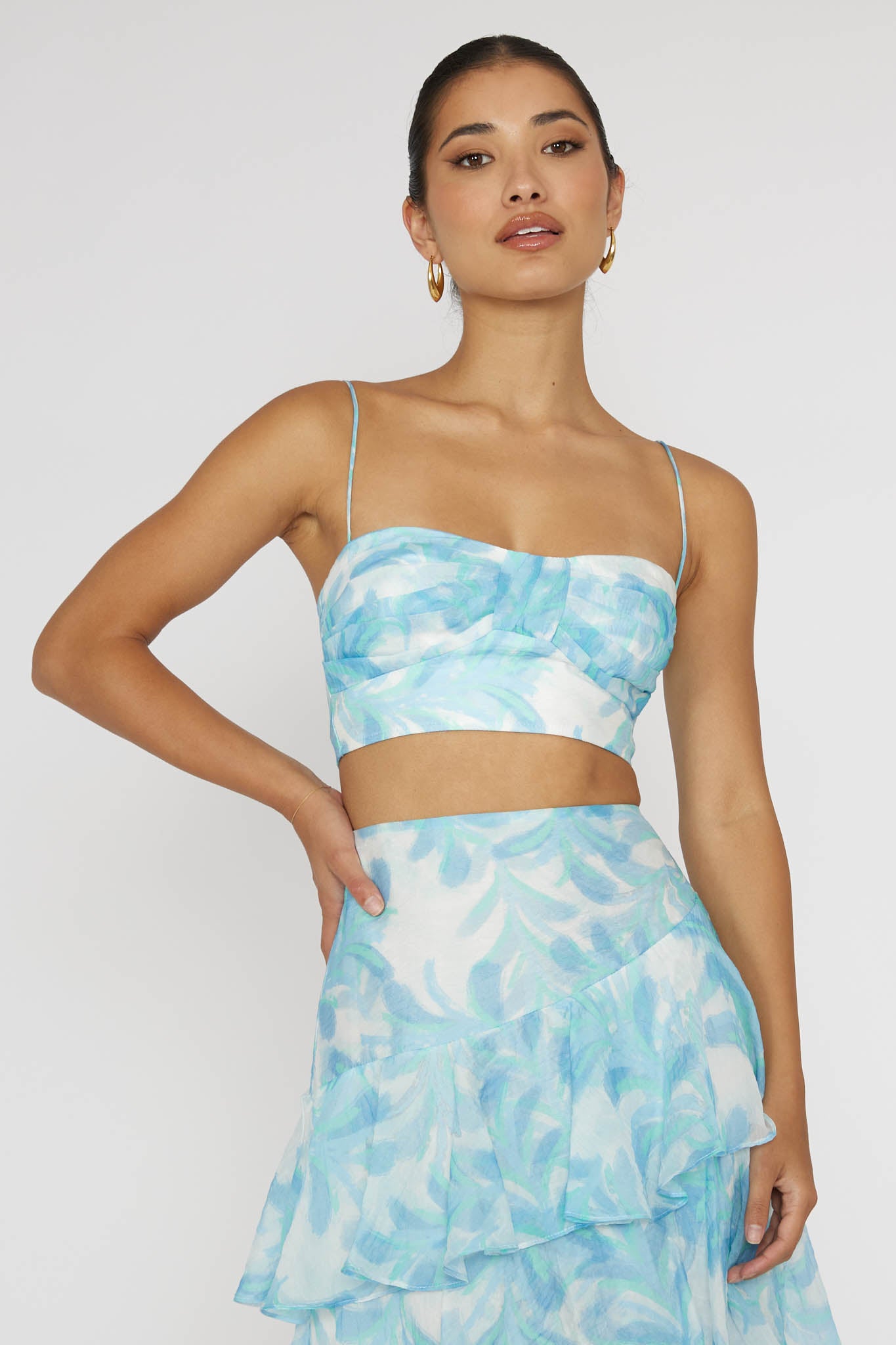 Veda Pleat Crop Top Floral Blue-Maymioy
