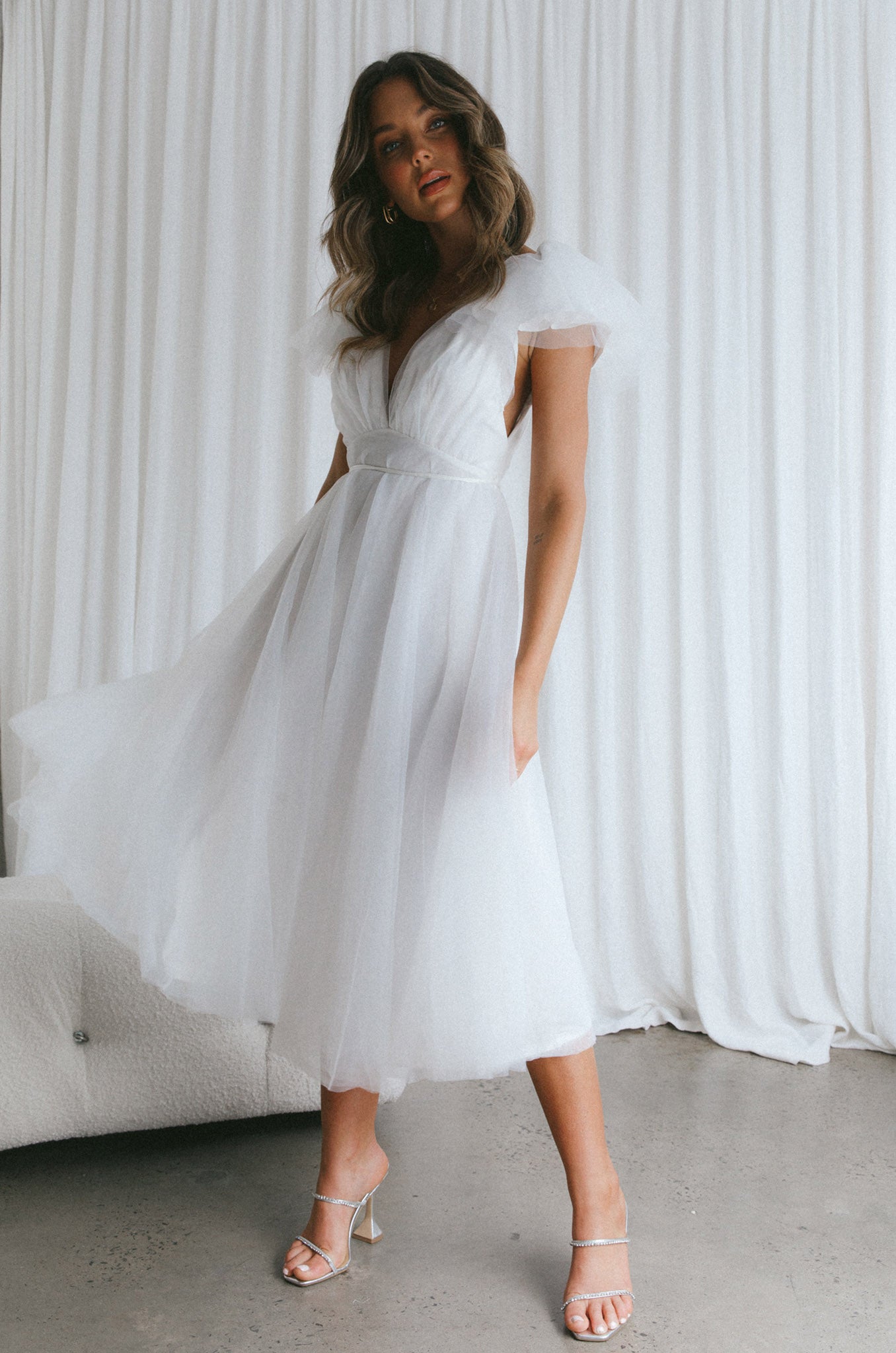 Leap Of Faith Frill Shoulder Tulle Midi Dress White-Maymioy