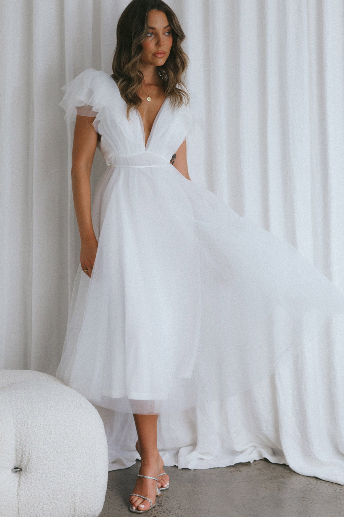 Leap Of Faith Frill Shoulder Tulle Midi Dress White-Maymioy
