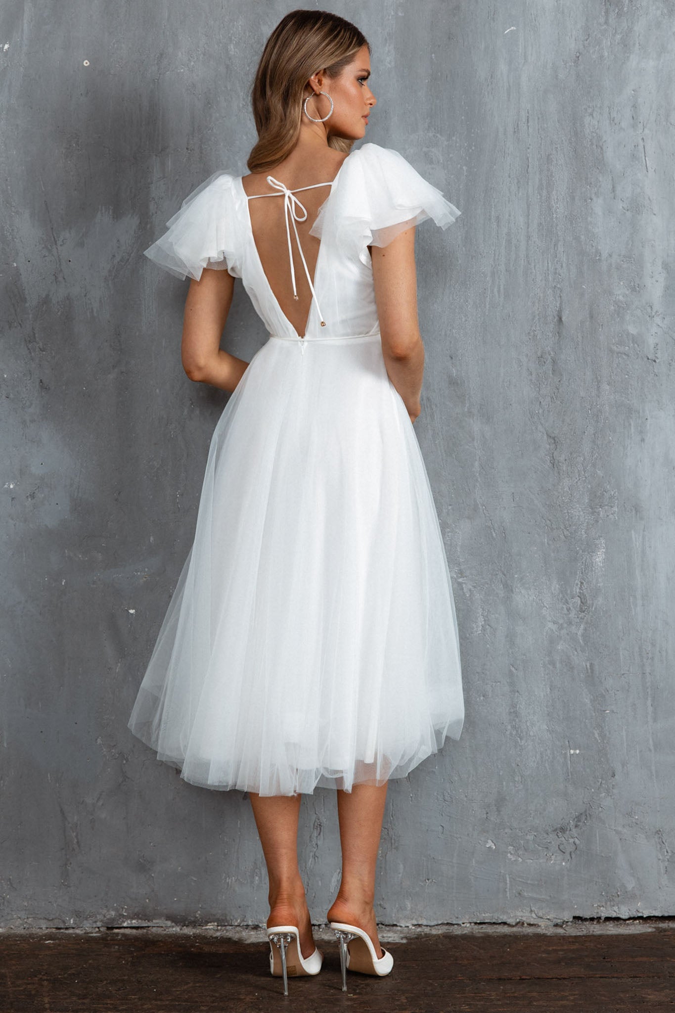 Leap Of Faith Frill Shoulder Tulle Midi Dress White-Maymioy
