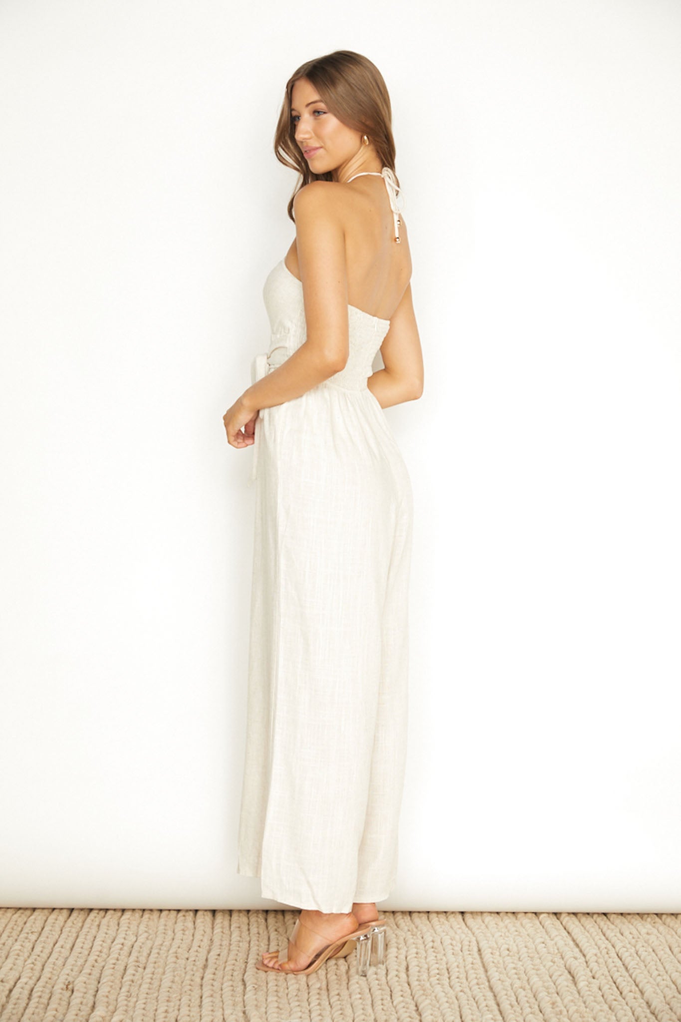 Maravilhosa Keyhole Halter Jumpsuit Oatmeal-Maymioy