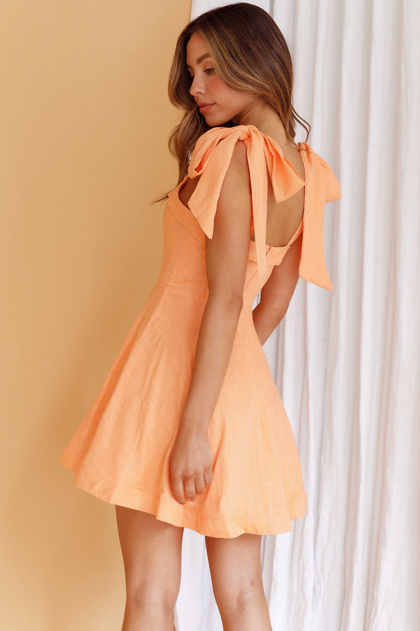 Jeanie Bow Shoulder Mini Dress Orange-Maymioy