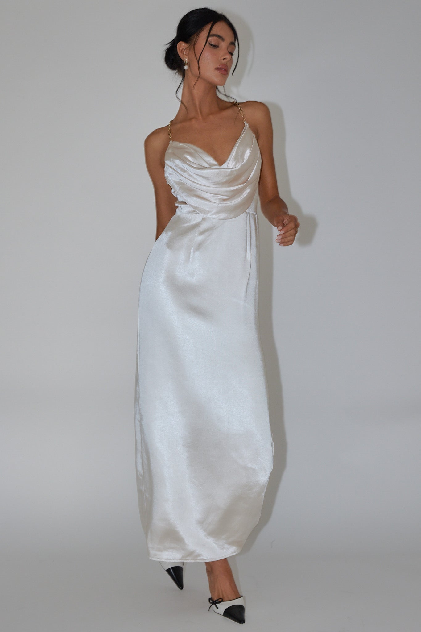 Emanuella Chain Strap Satin Midi Dress Champagne-Maymioy
