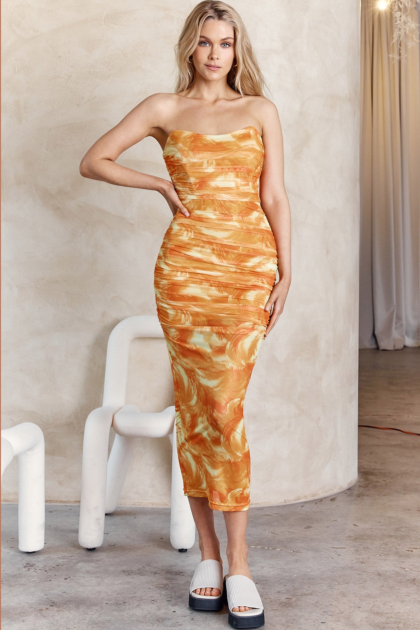 Logan Strapless Ruched Midi Dress Orange-Maymioy