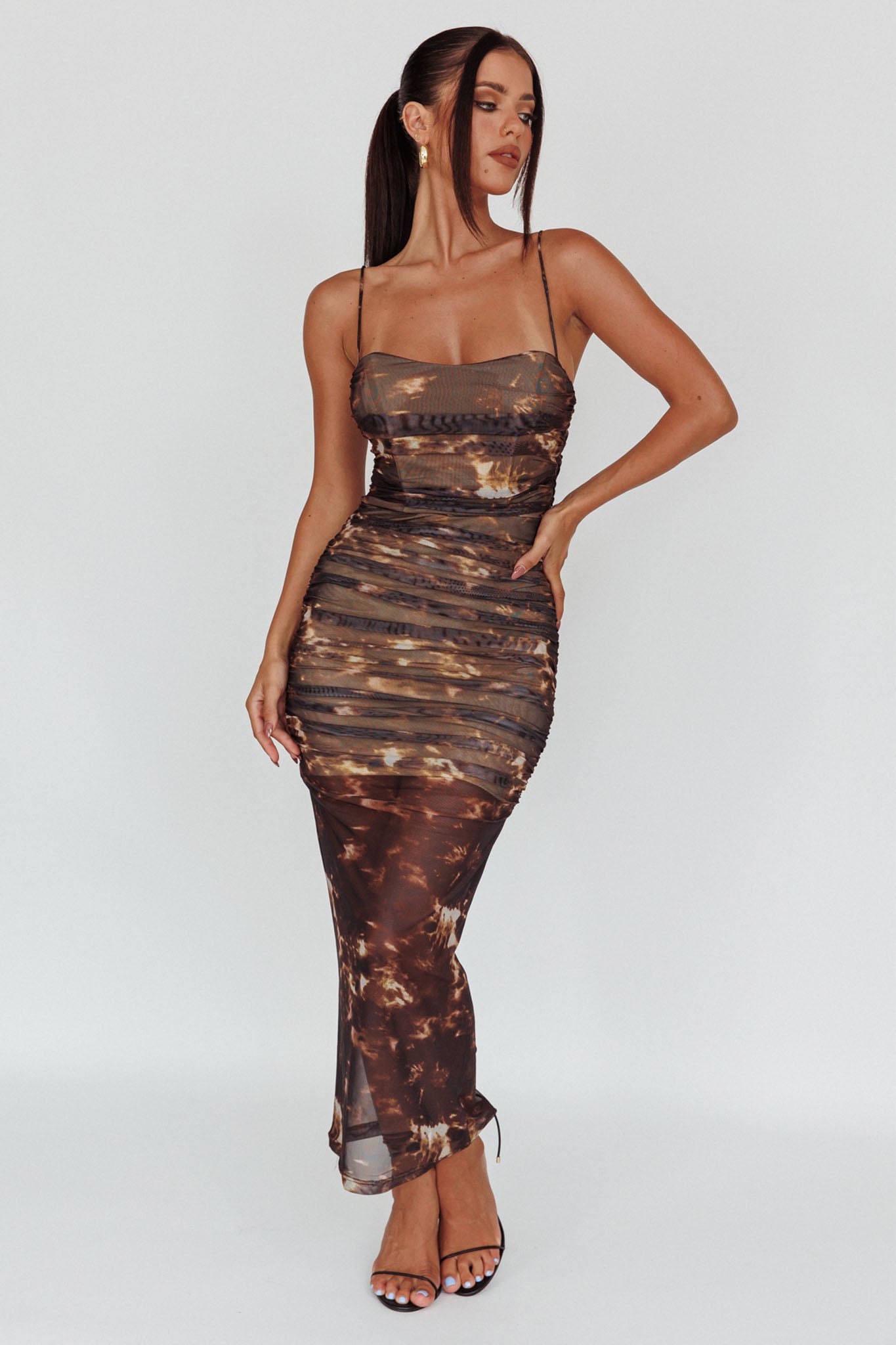 Logan Strapless Ruched Midi Dress Brown-Maymioy