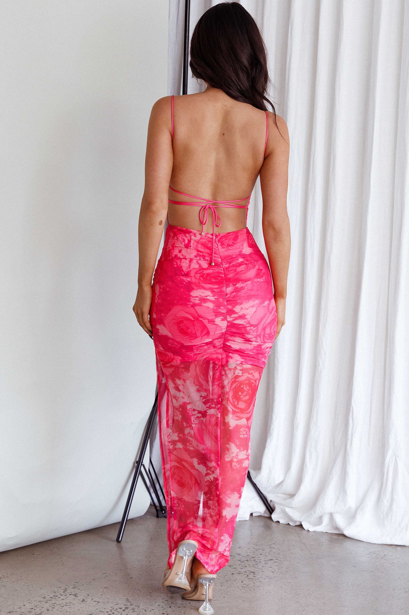 Madelyn Backless Midi Dress Rose Print Pink-Maymioy