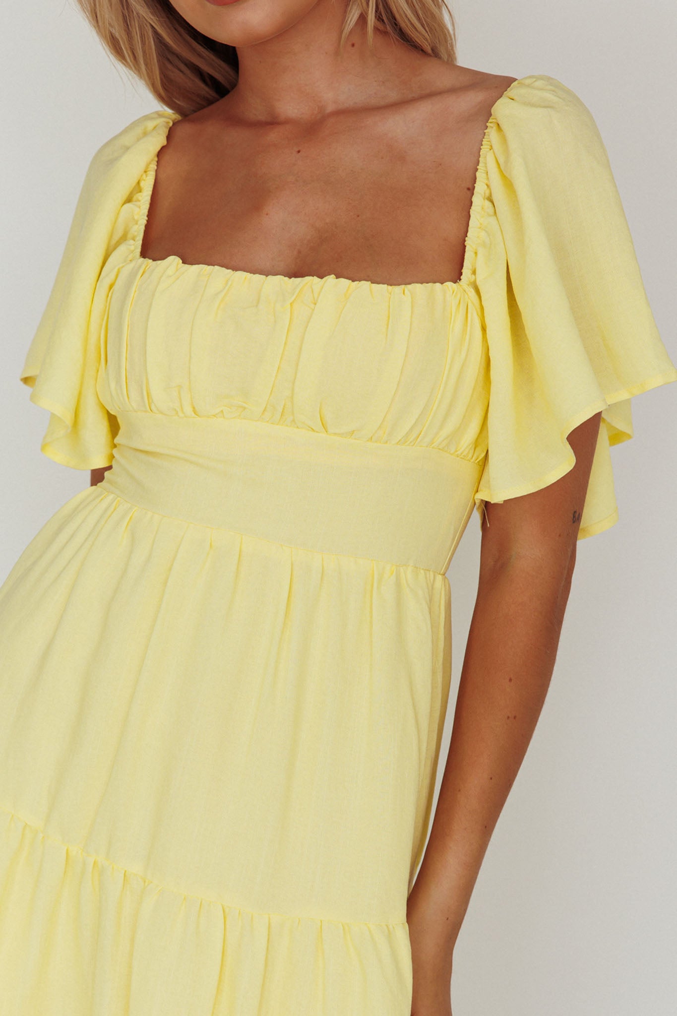 Lula Gathered Bust Midi Dress Lemon-Maymioy
