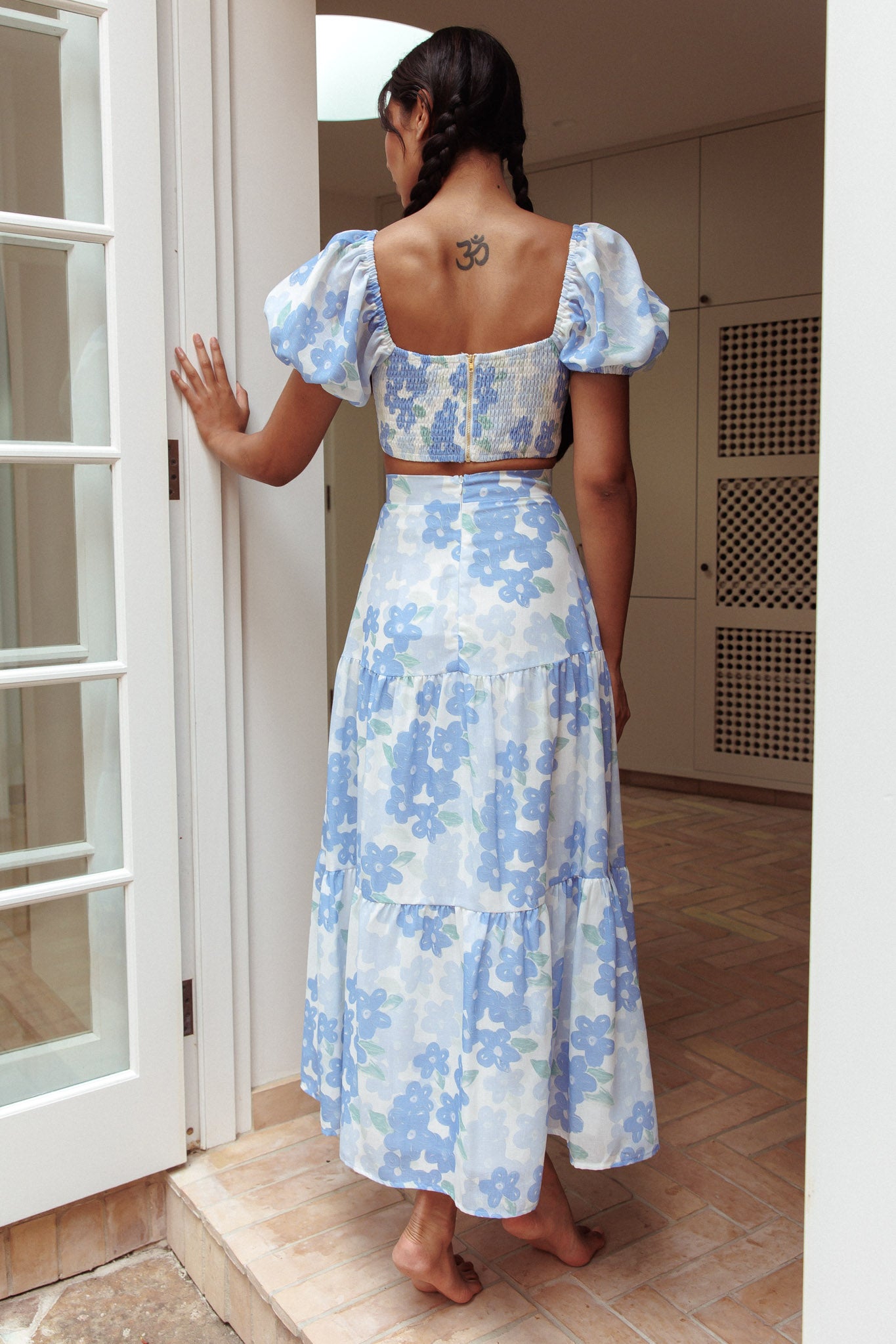 The Moment Maxi Skirt Floral Blue-Maymioy