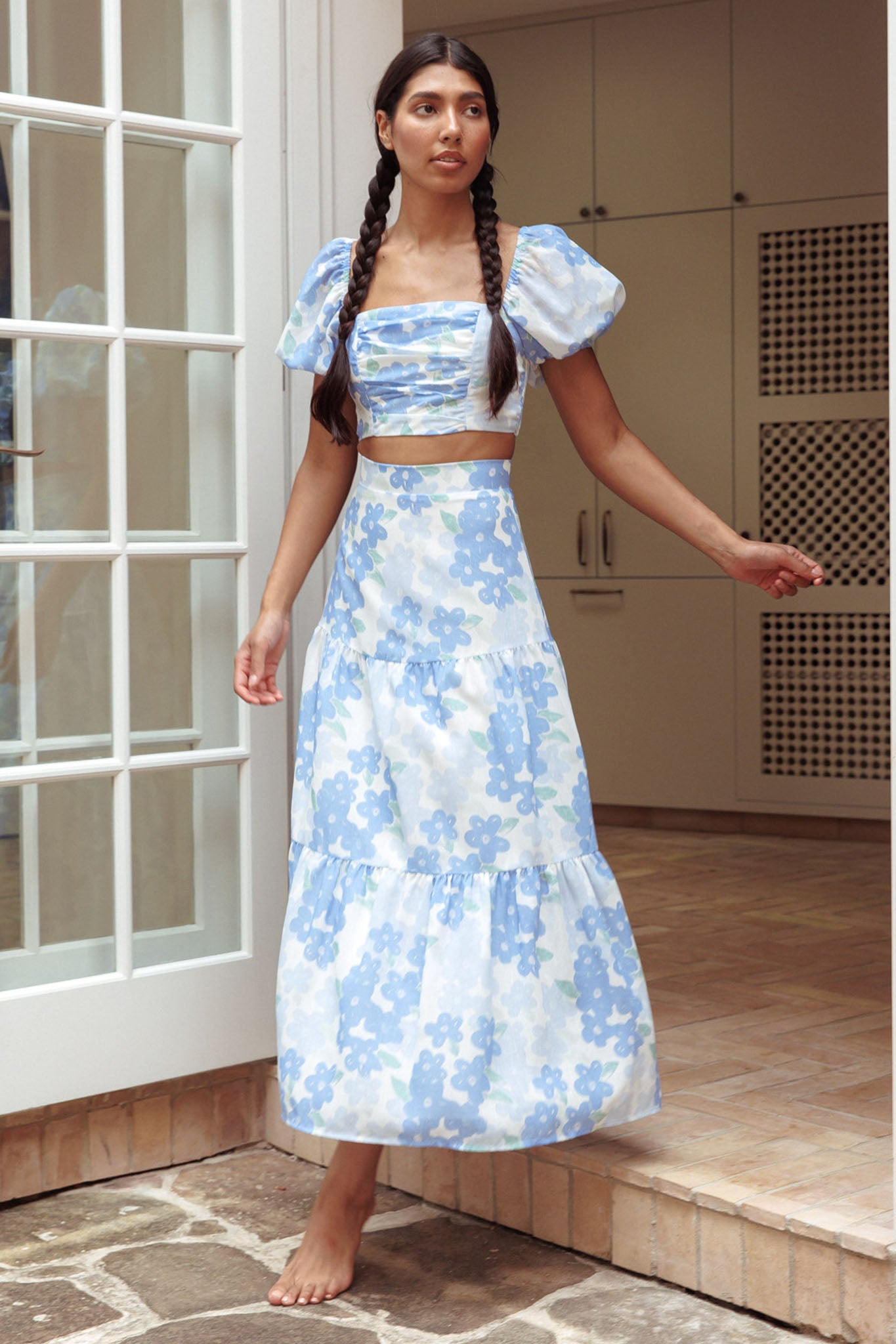 The Moment Maxi Skirt Floral Blue-Maymioy