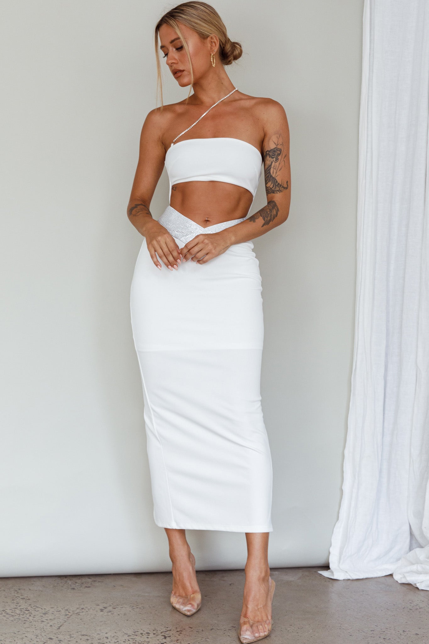 Megyn Diamante Midi Dress White-Maymioy