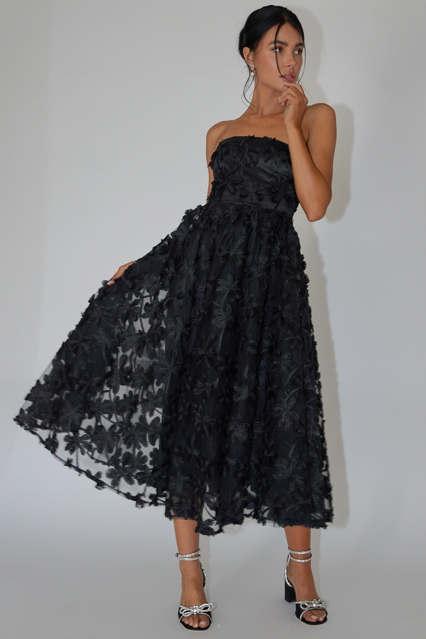 Dori Floral Embellished Midi Dress Black-Maymioy