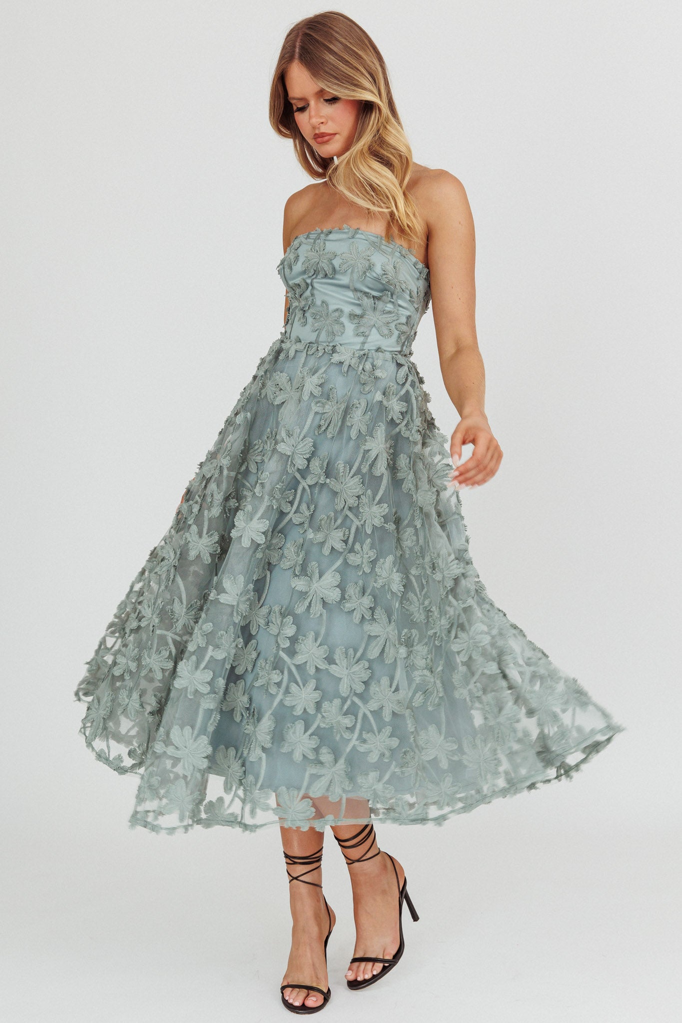 Dori Floral Embellished Midi Dress Sage-Maymioy
