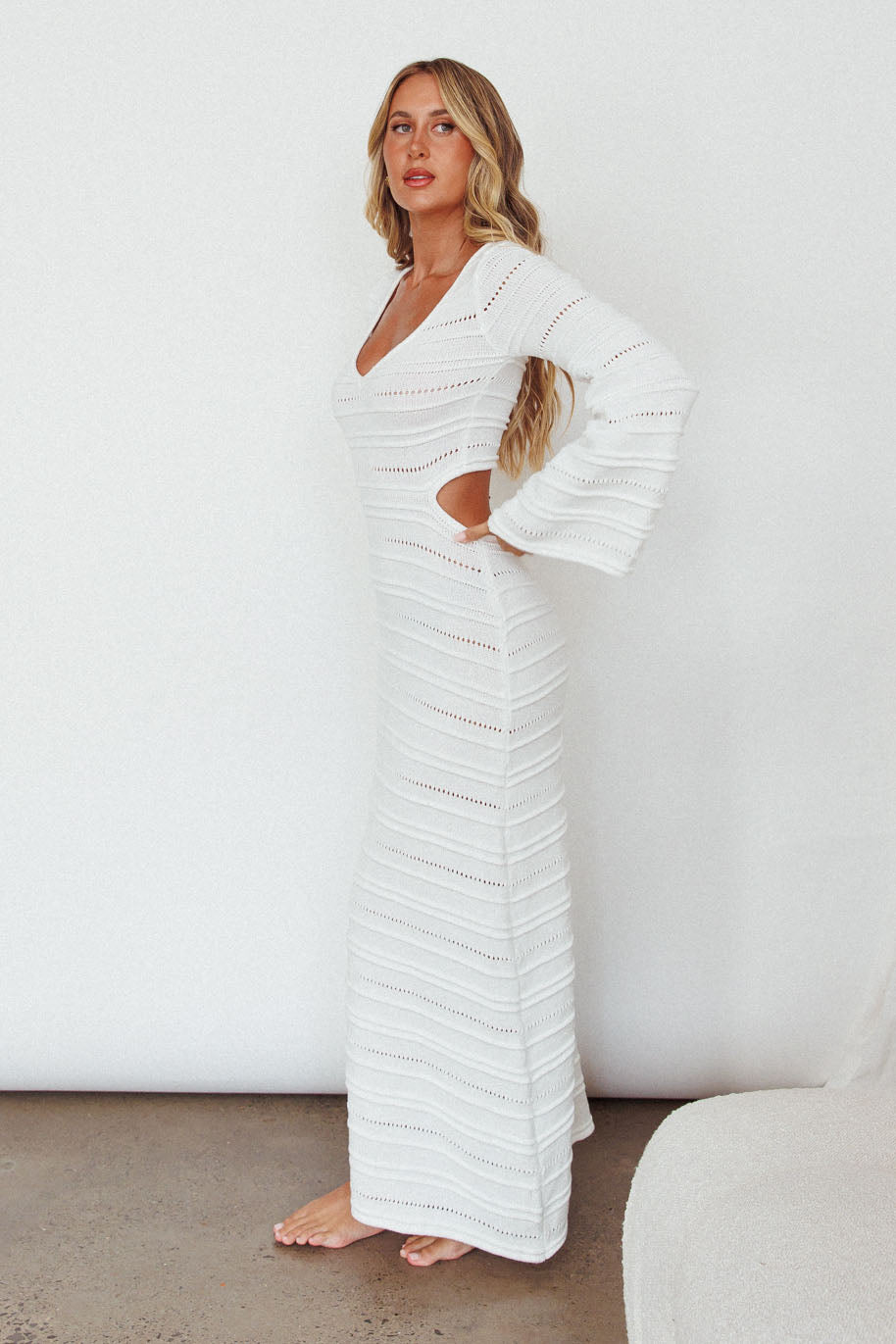 Meredith Long Sleeve Cut-Out Maxi Dress White-Maymioy