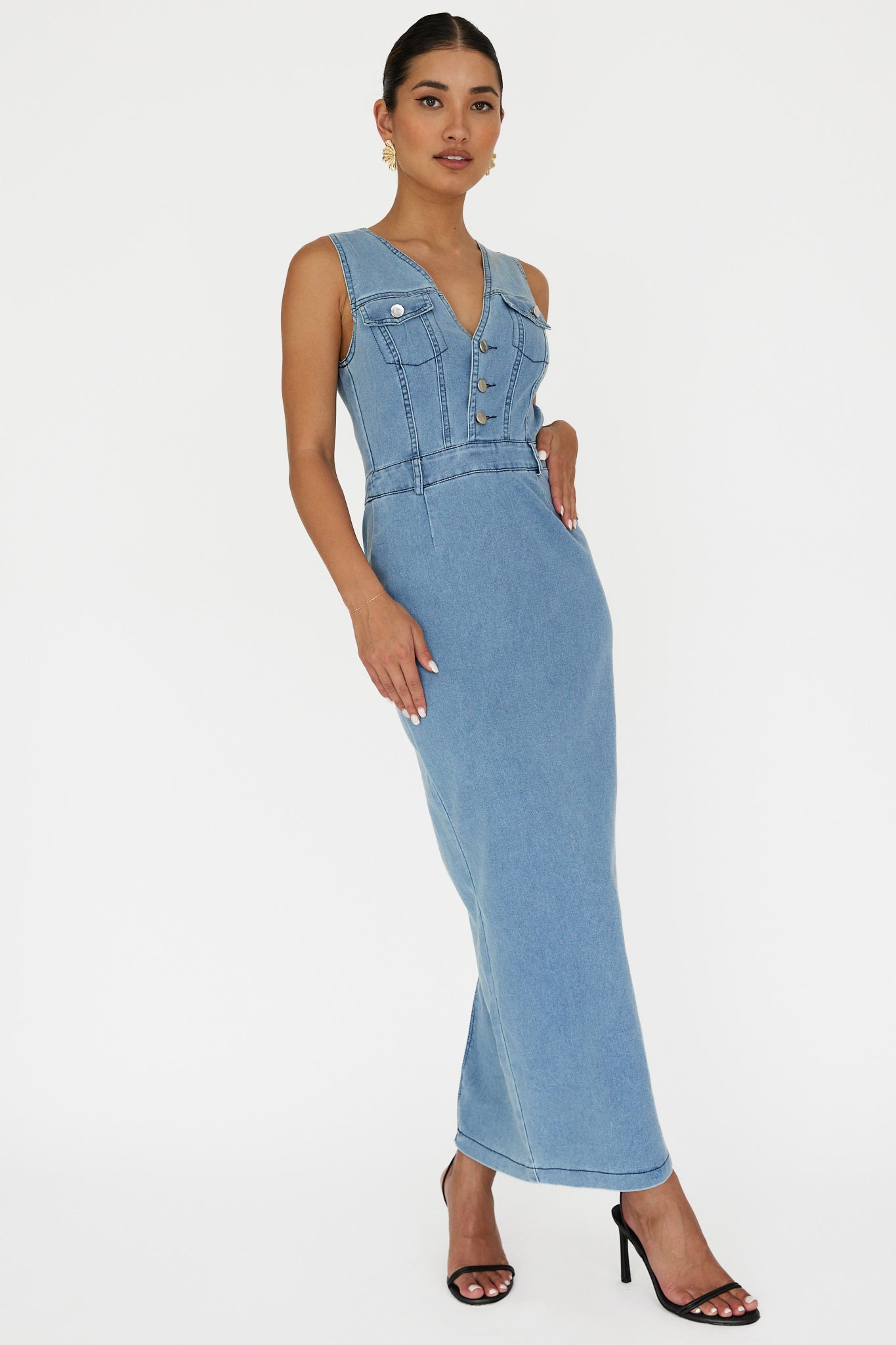 Jazelle Sleeveless Button Front Maxi Dress Denim-Maymioy