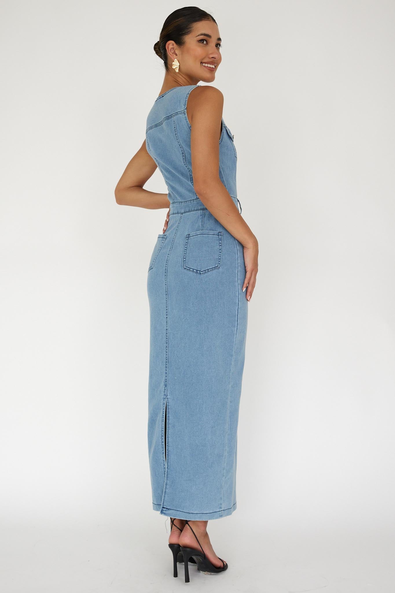 Jazelle Sleeveless Button Front Maxi Dress Denim-Maymioy