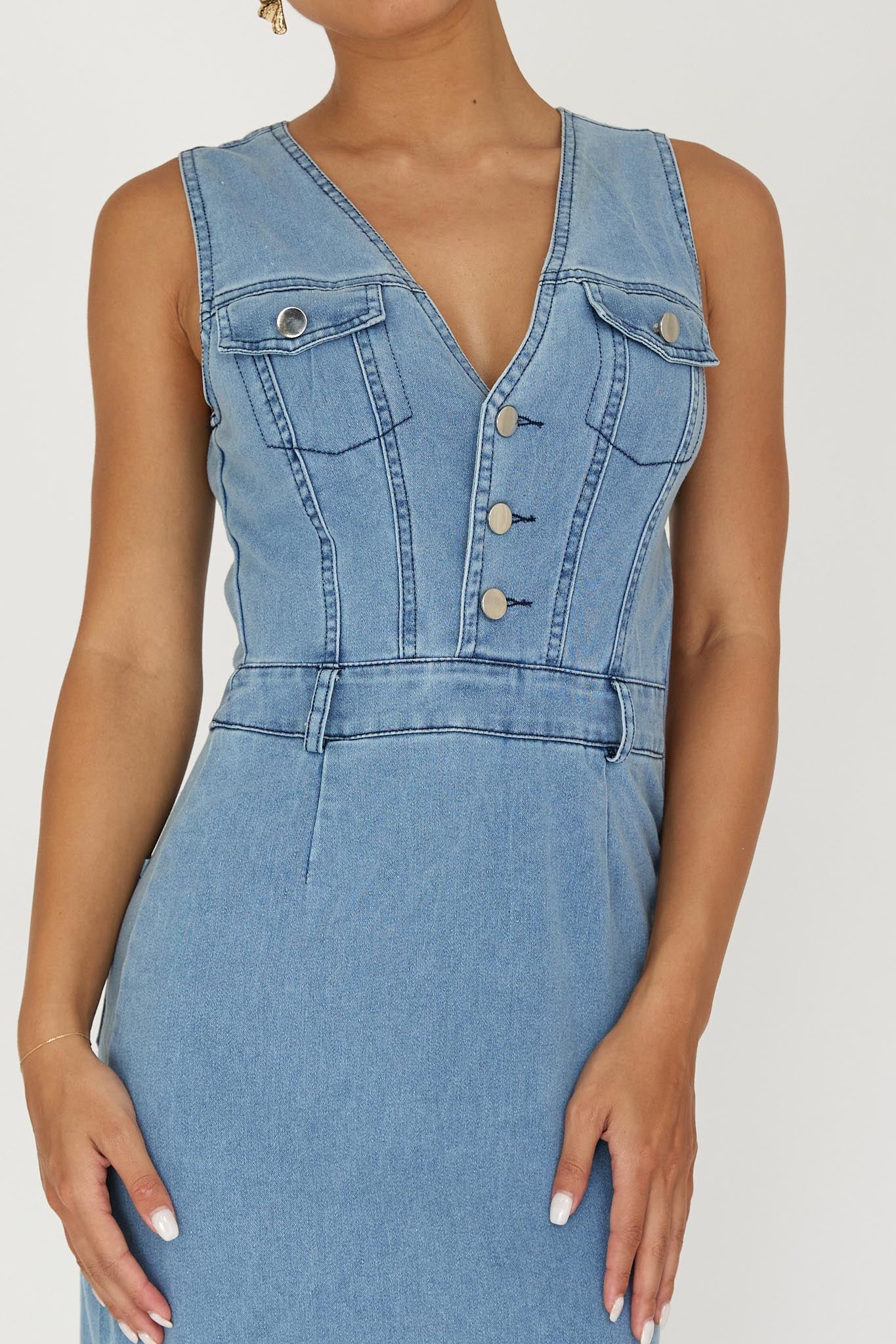 Jazelle Sleeveless Button Front Maxi Dress Denim-Maymioy