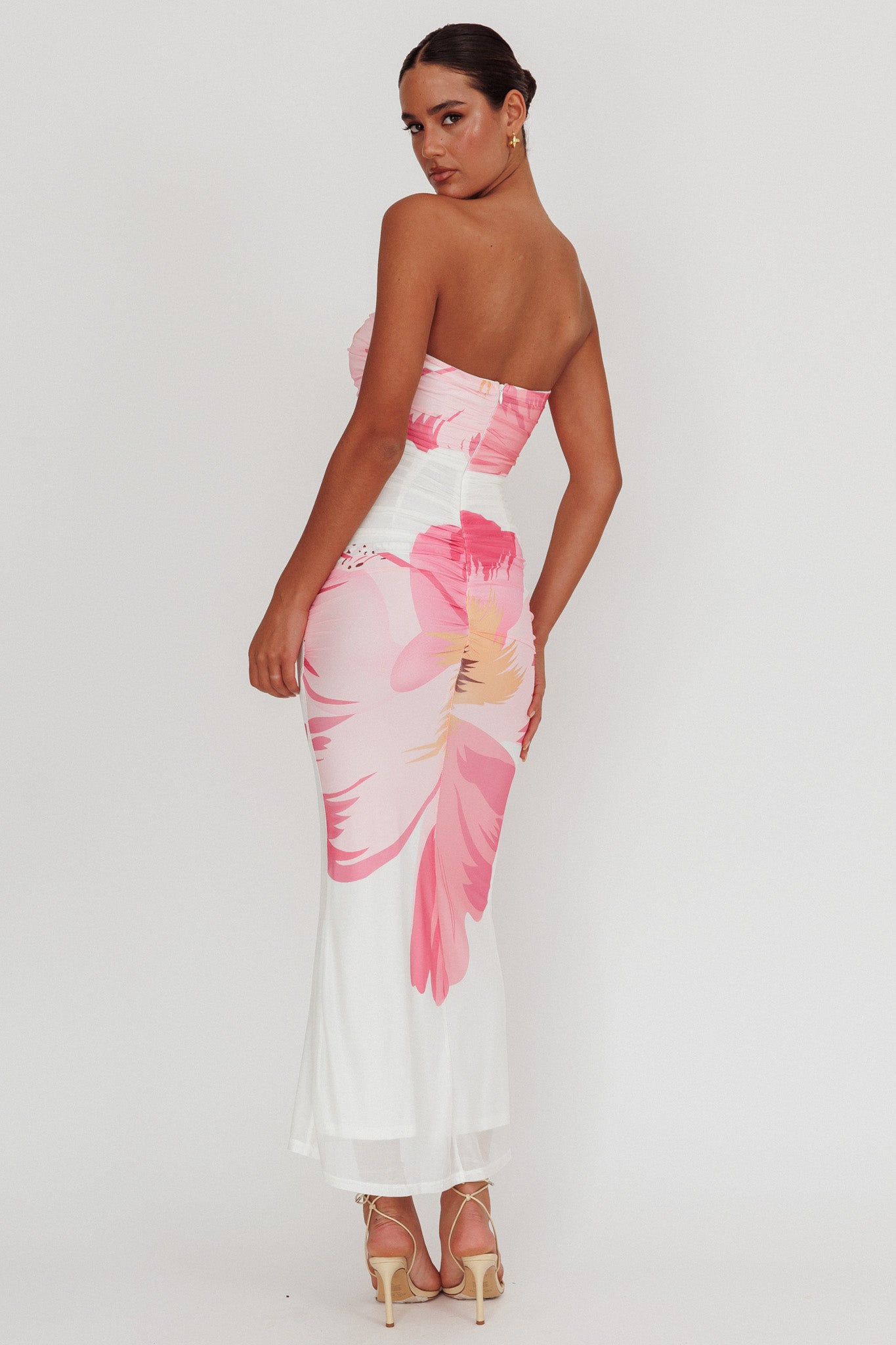 Oliana Sheer Waist Floral Maxi Dress White-Maymioy