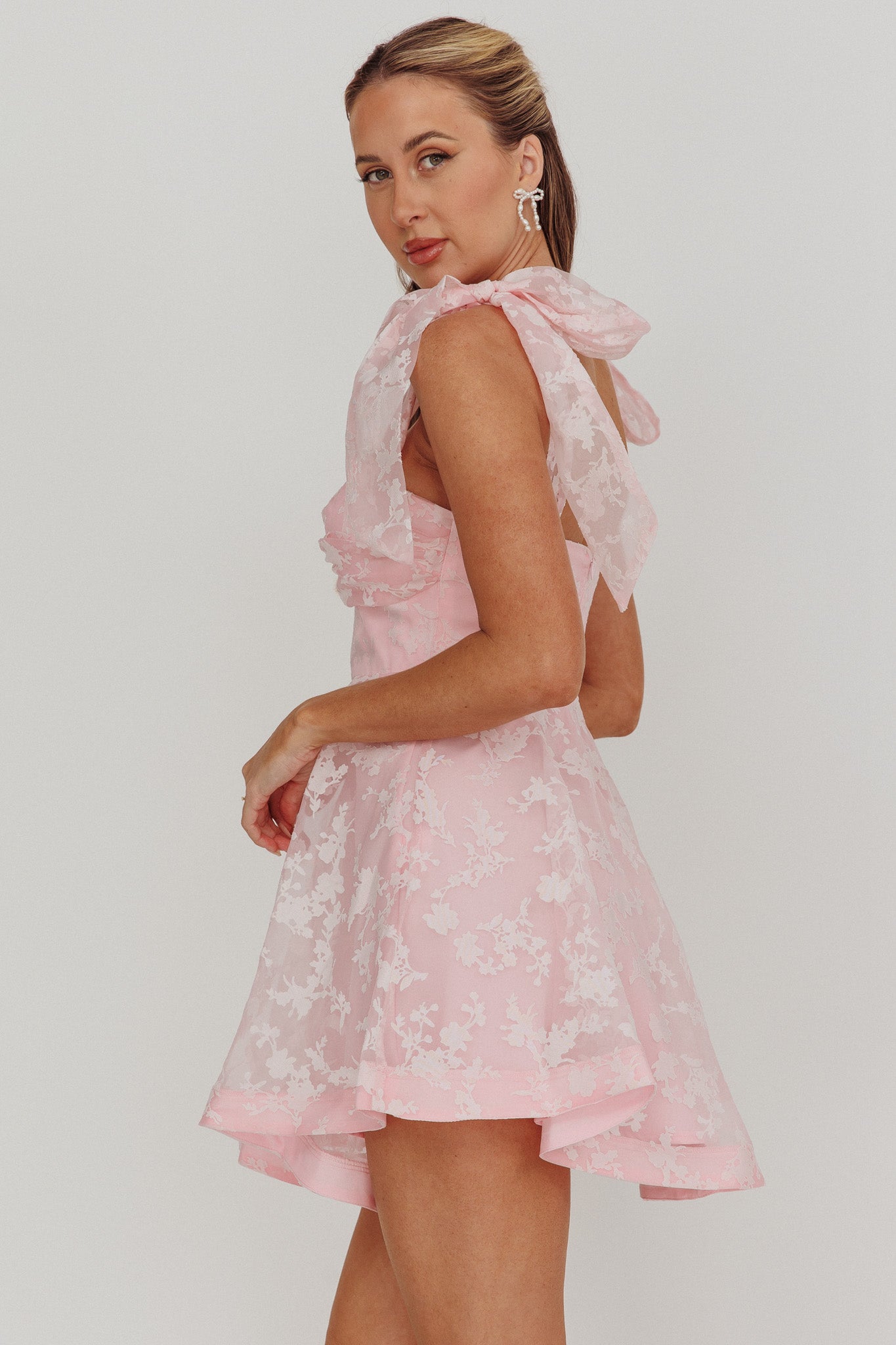 Oliana Tied Shoulders Keyhole Mini Dress Blush-Maymioy