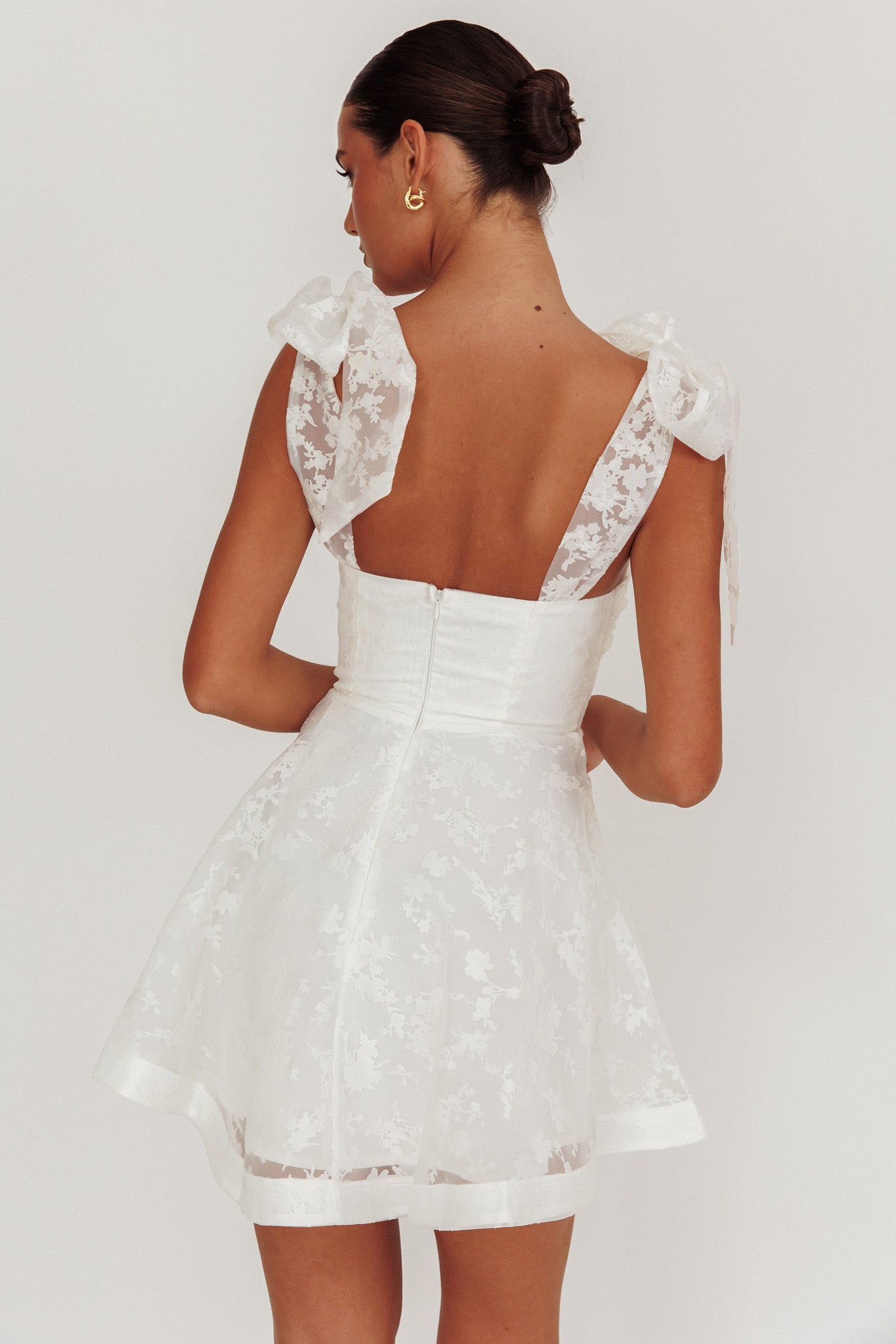 Oliana Tied Shoulders Keyhole Mini Dress White-Maymioy