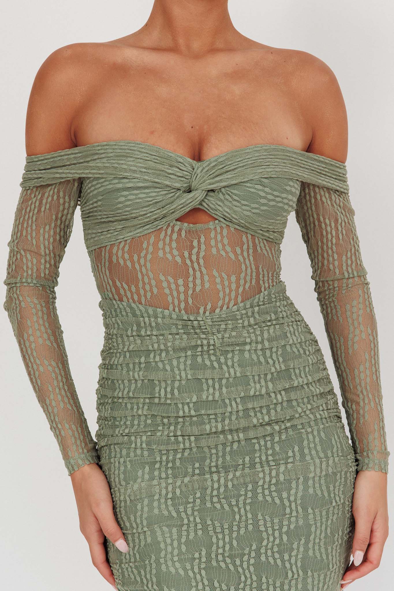 Oliana Off-Shoulder Mesh Maxi Dress Fern-Maymioy