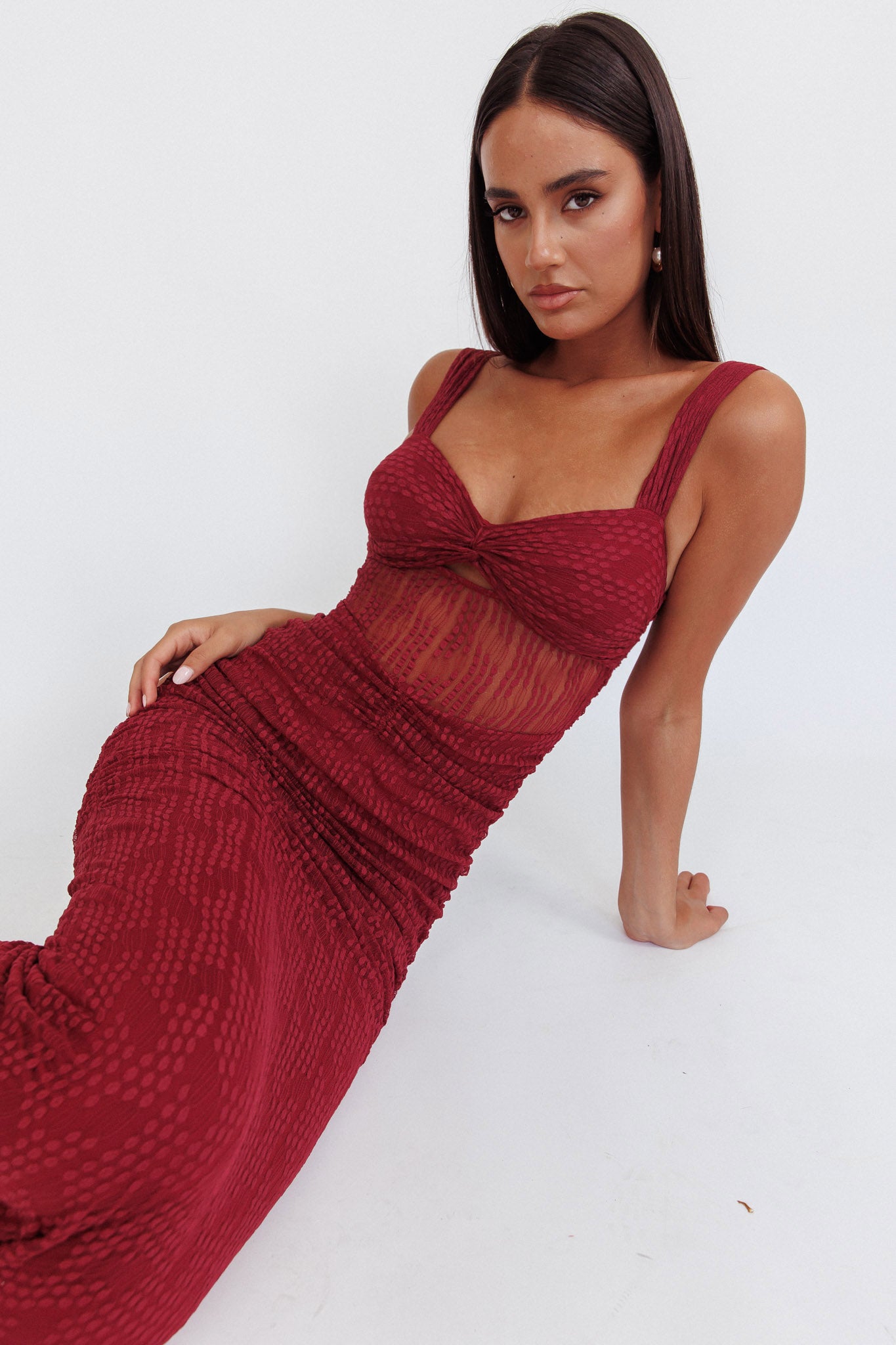Oliana Lace Midi Dress Burgundy-Maymioy