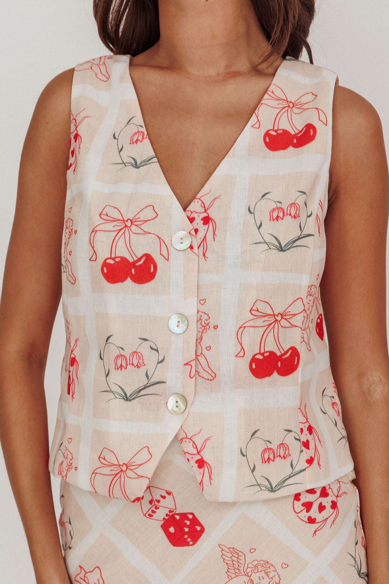 Flowering Romantic Print Sleeveless Vest Beige-Maymioy