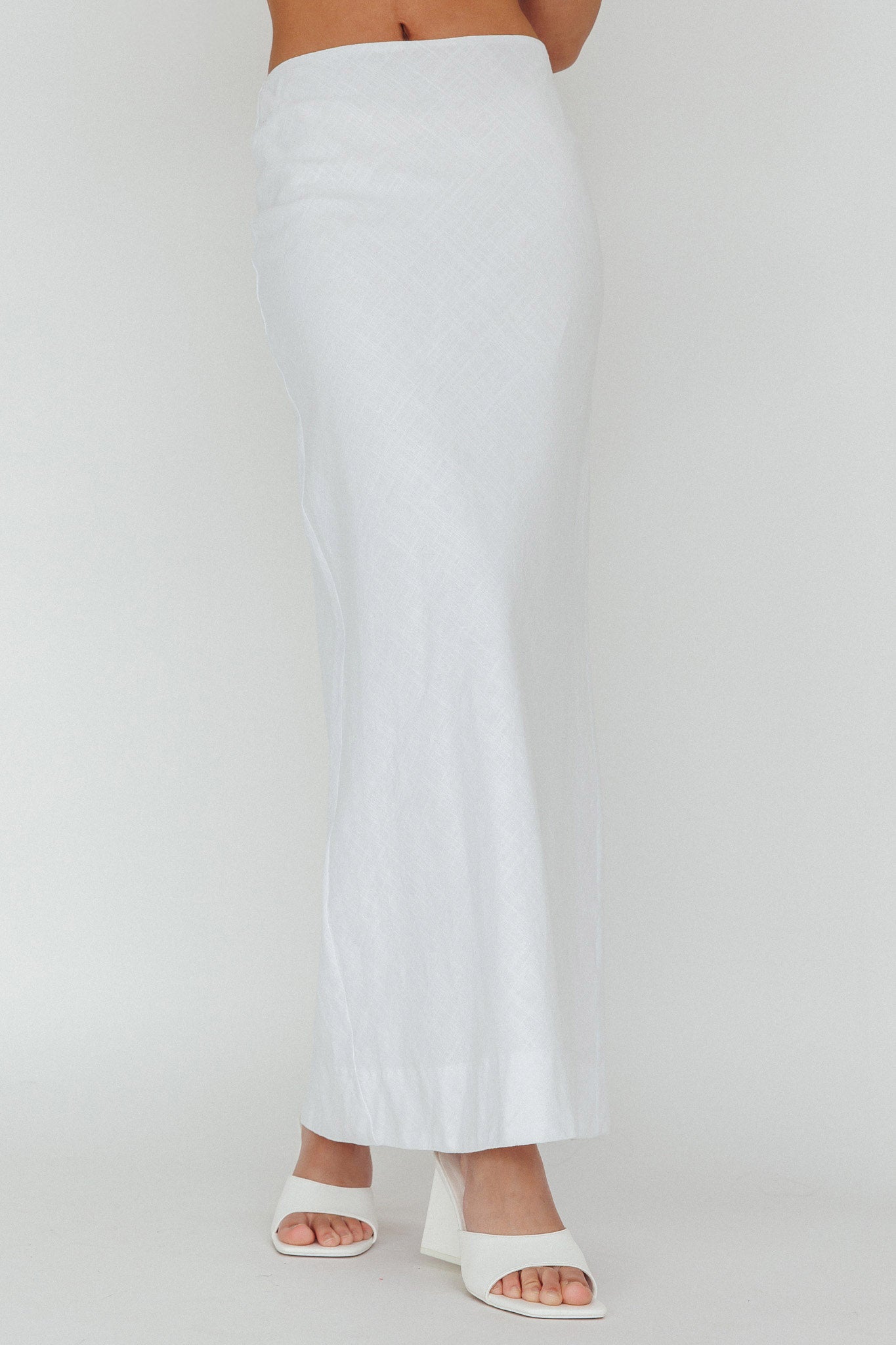 Philomena Midi Skirt White-Maymioy