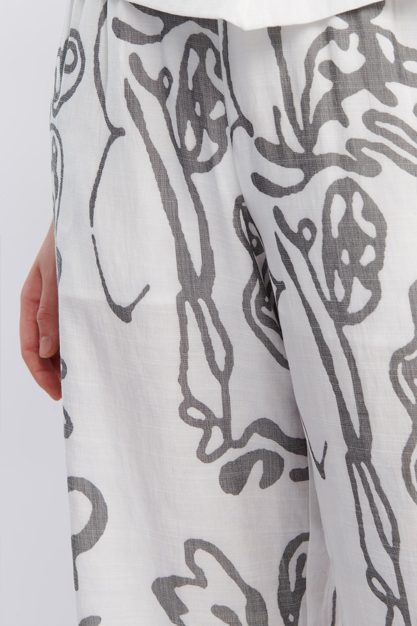 Oceania Long Pants Print White-Maymioy