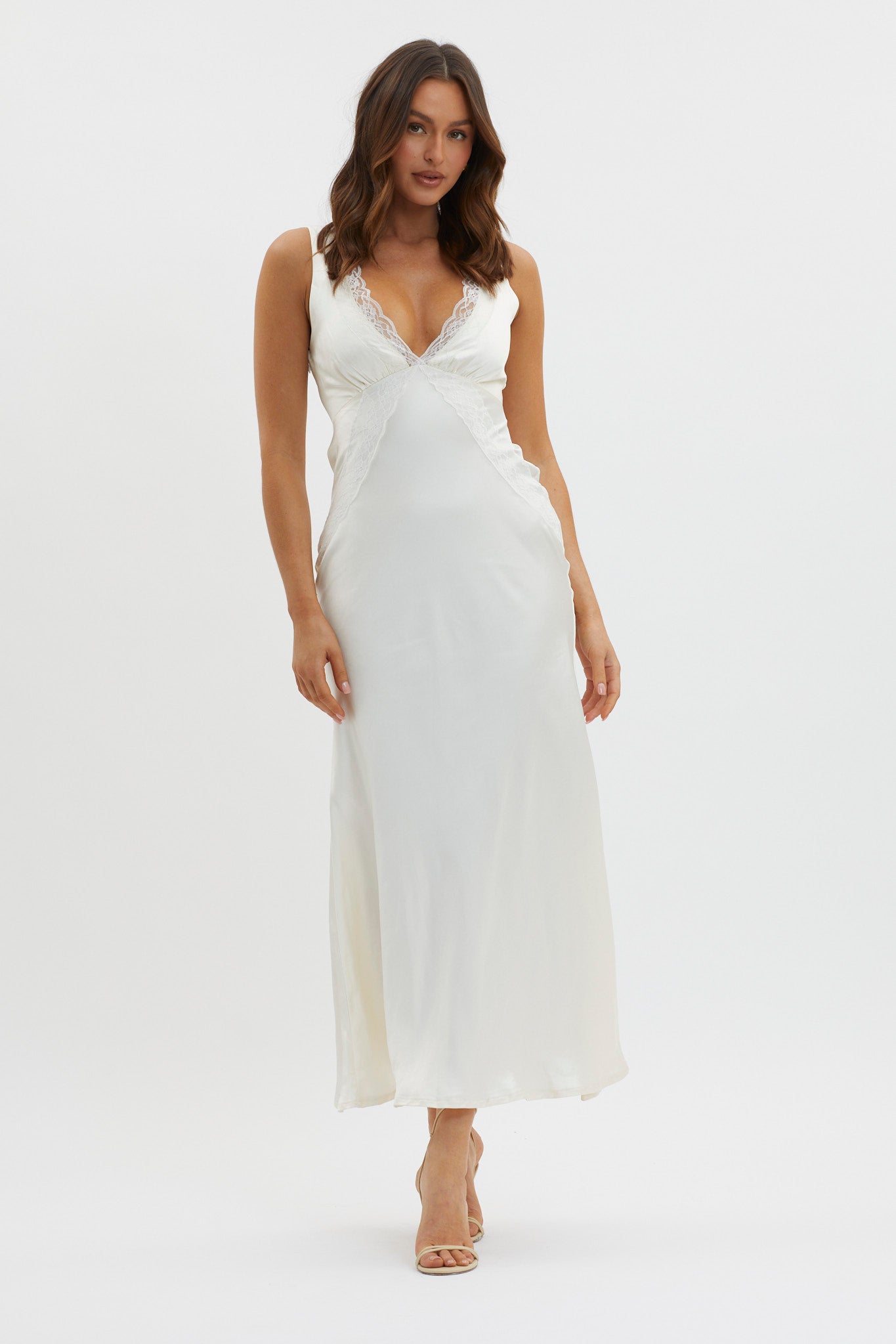Ivonne Lace Trim V-Neck Maxi Dress Oyster-Maymioy