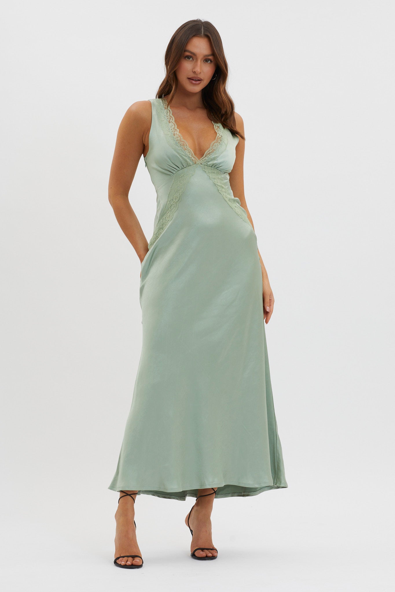 Ivonne Lace Trim V-Neck Maxi Dress Sage-Maymioy